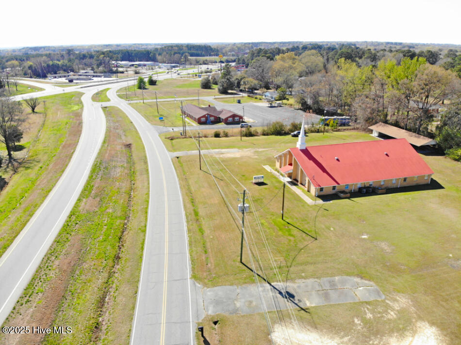 main property photo 17