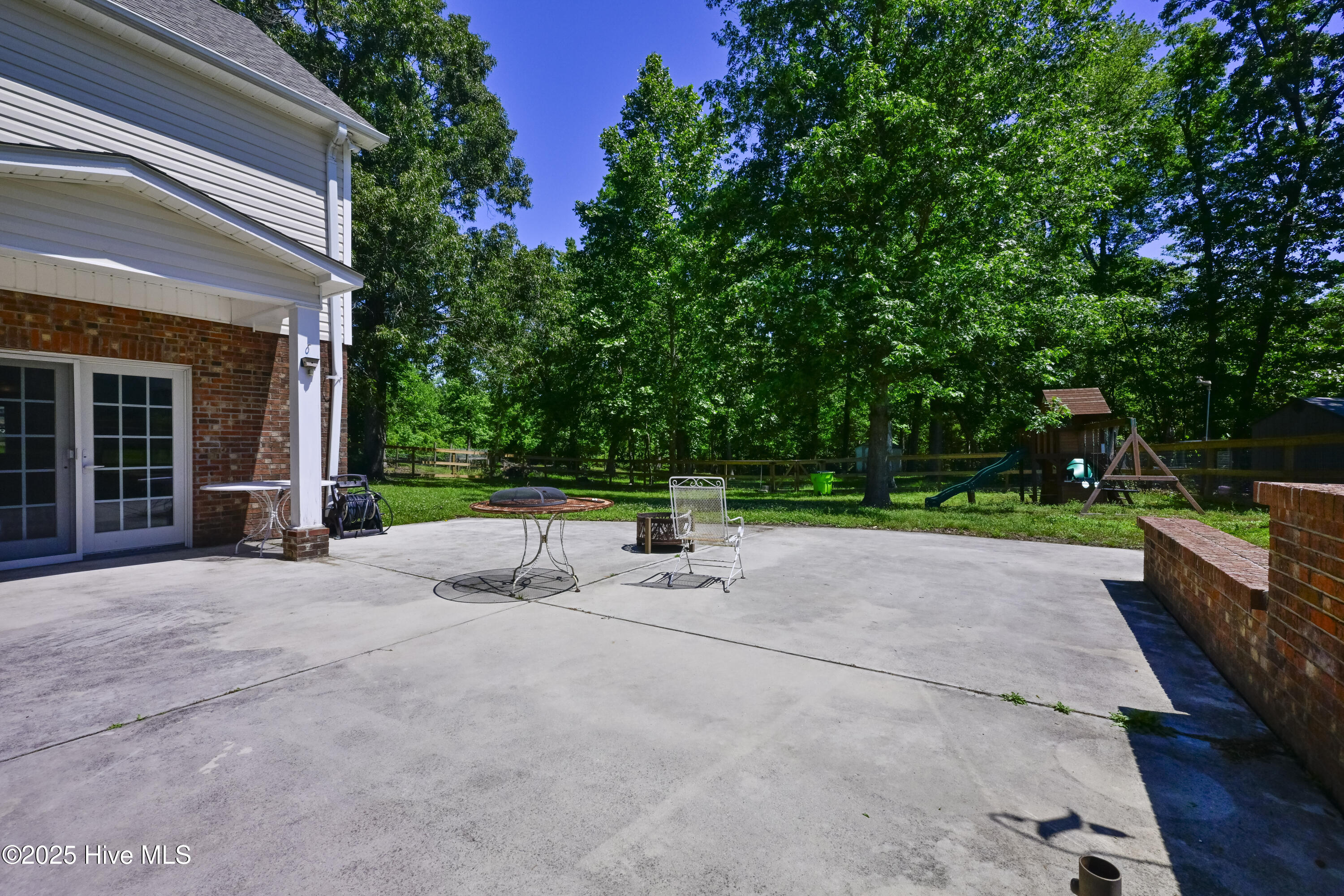 main property photo 70