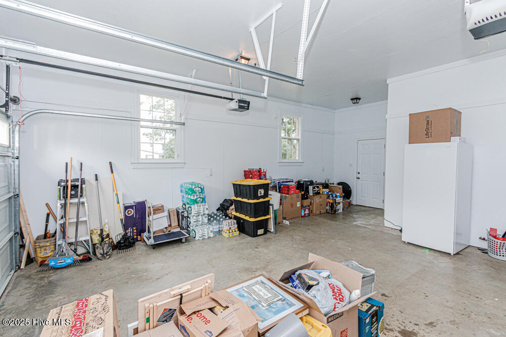 property viewer photo 47