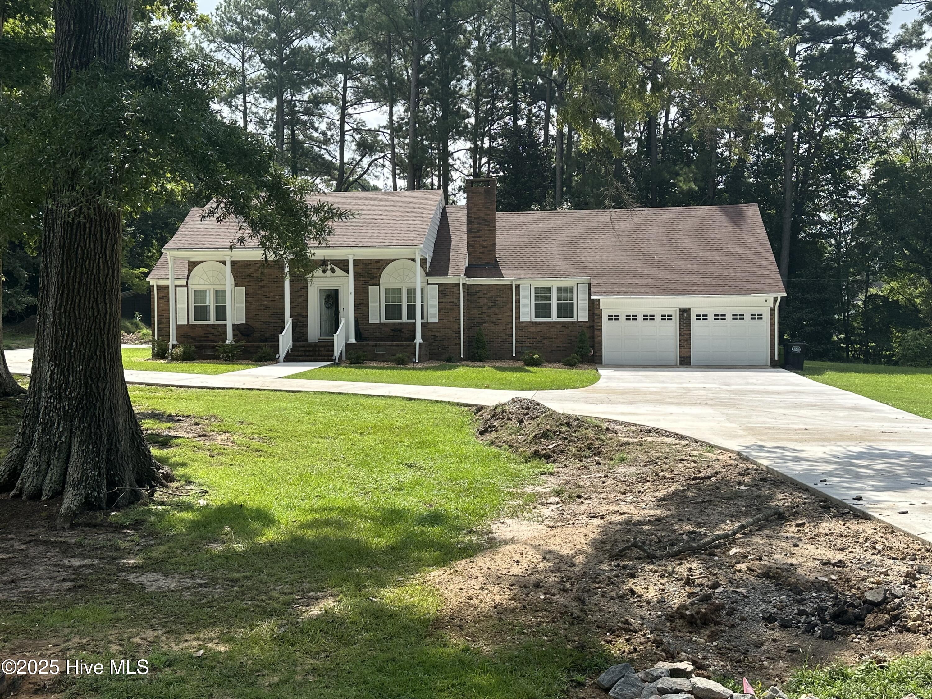 main property photo 40