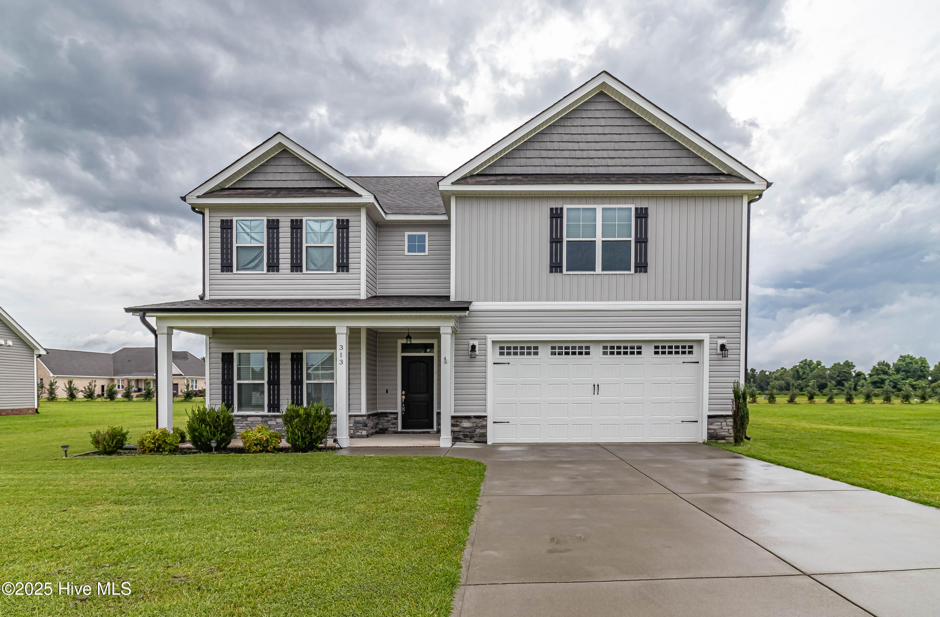 main property photo 34