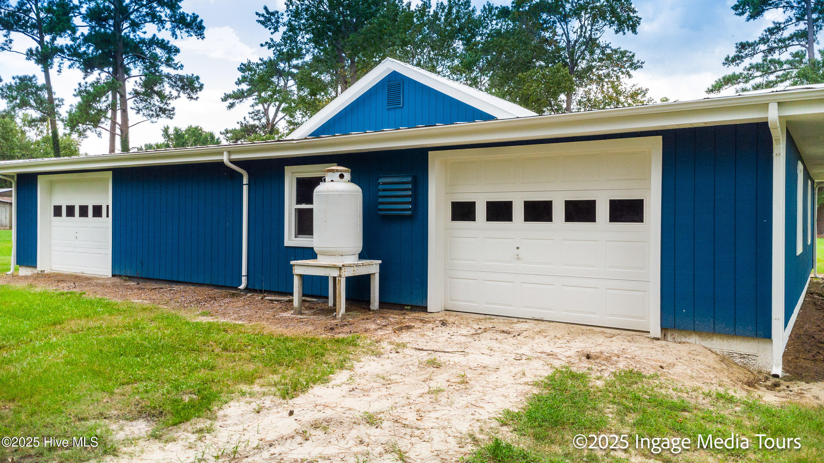 main property photo 97