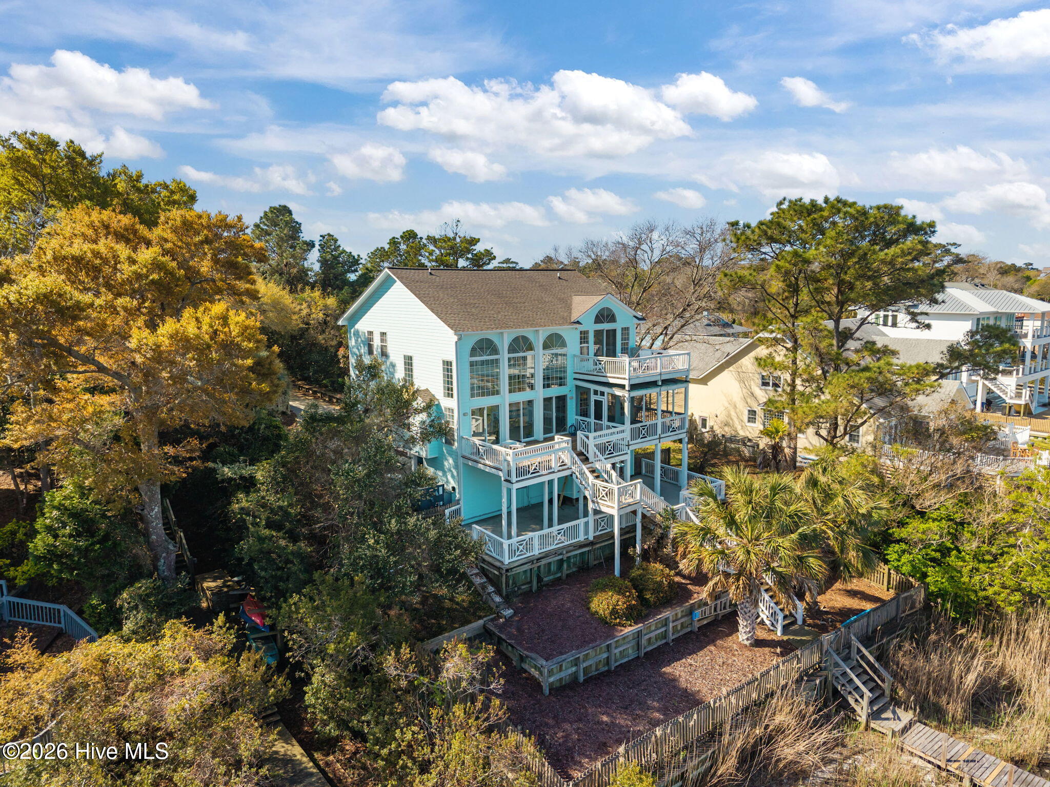 main property photo 78