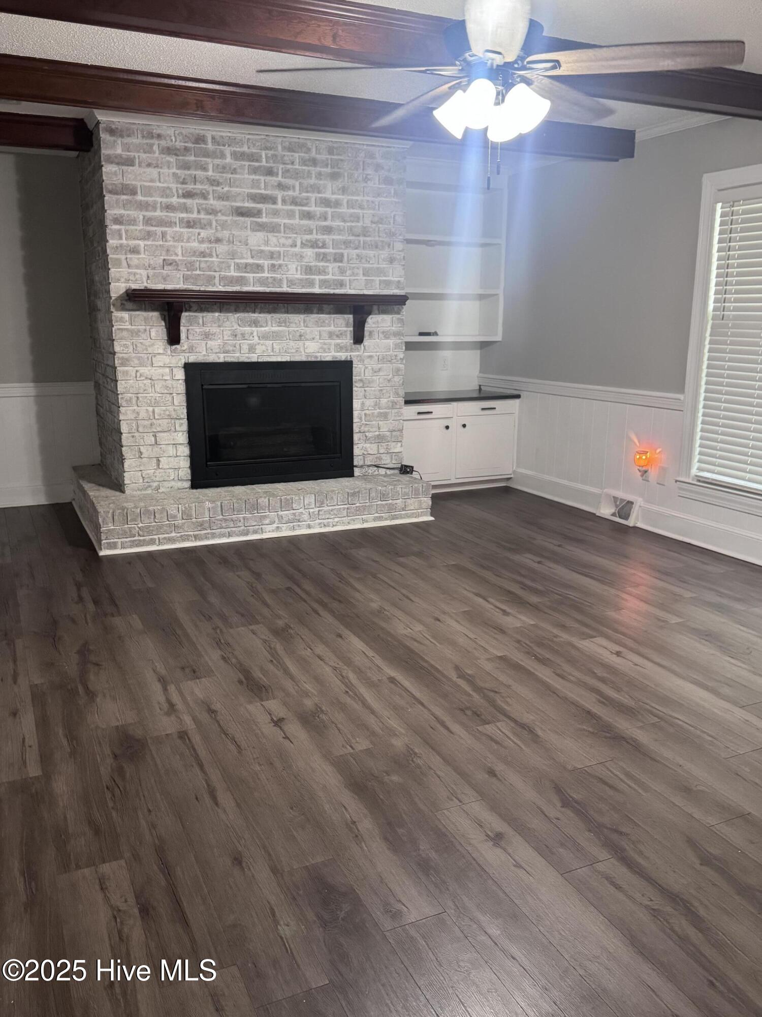 property viewer photo 12