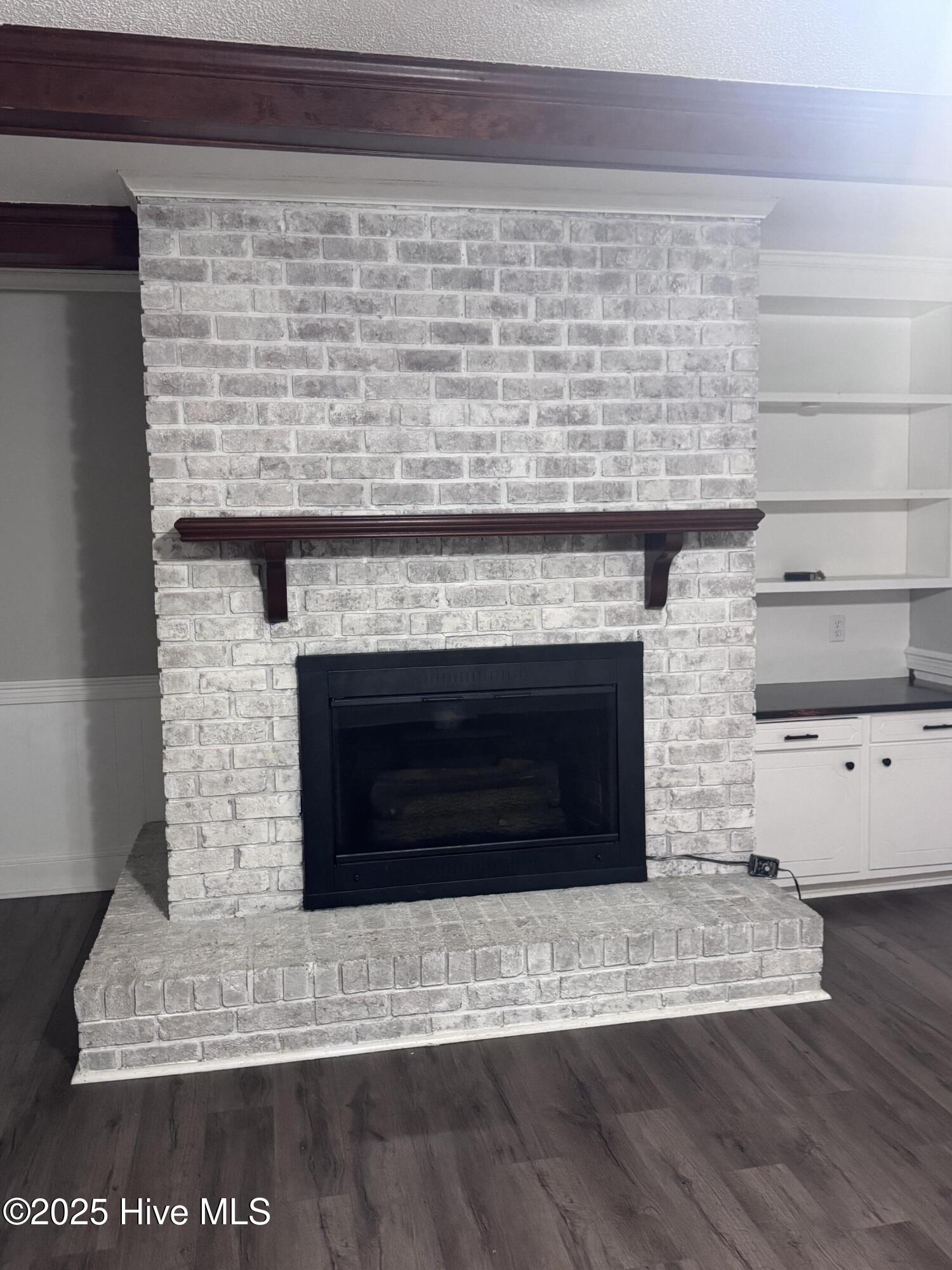 property viewer photo 13
