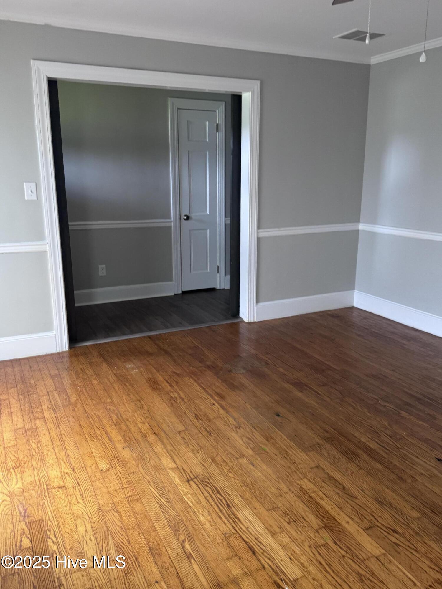 property viewer photo 14