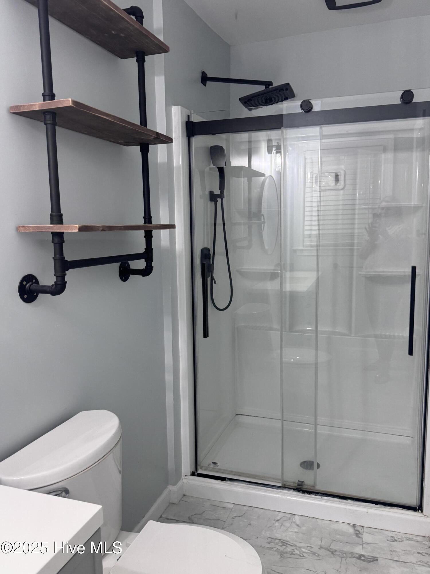 property viewer photo 19