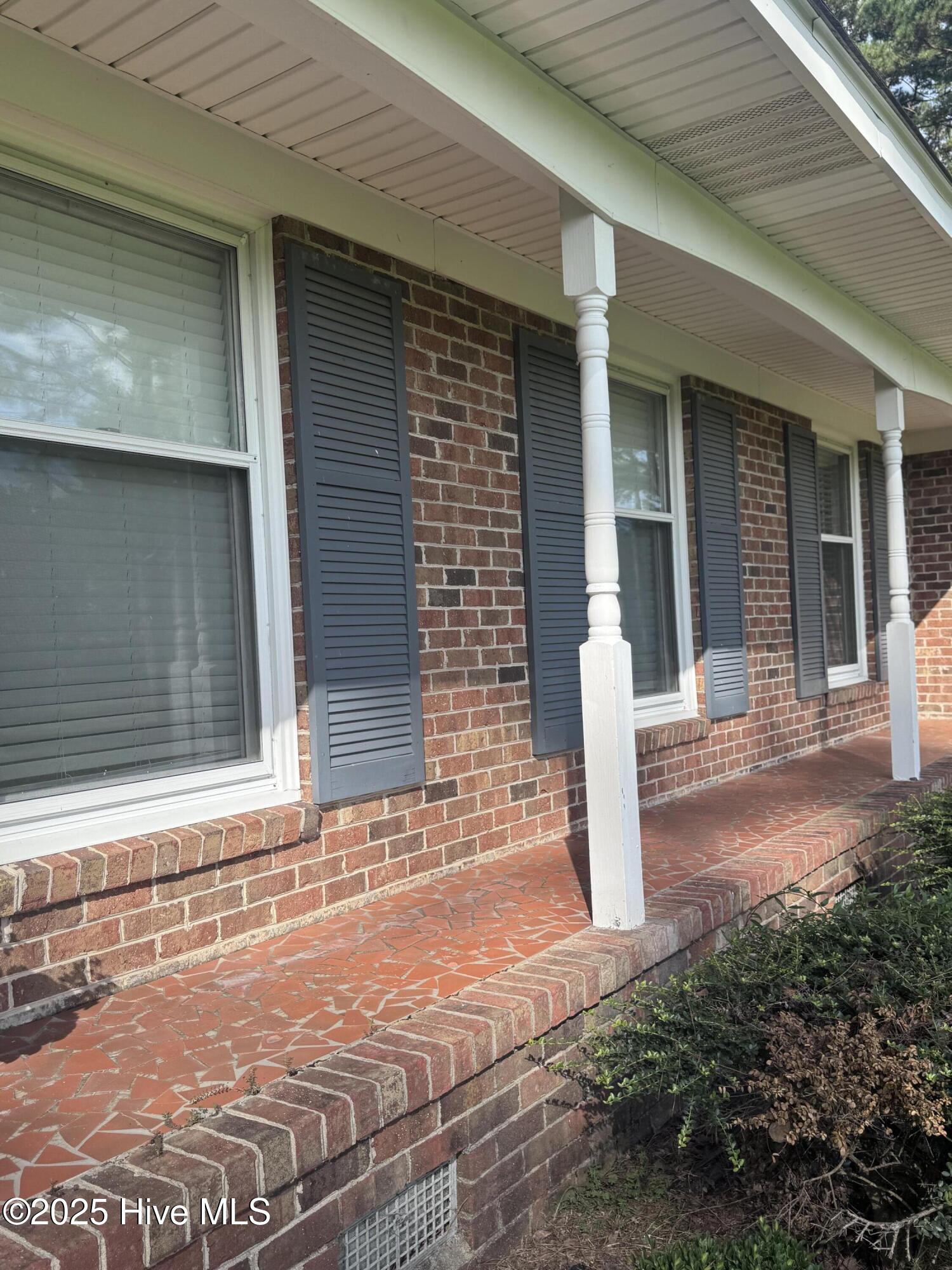 property viewer photo 2