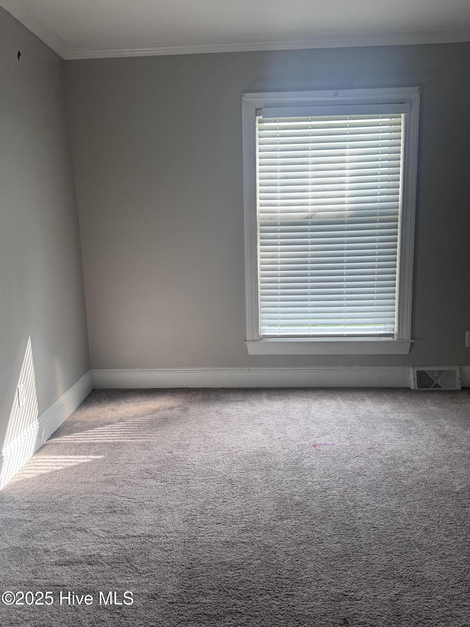property viewer photo 22
