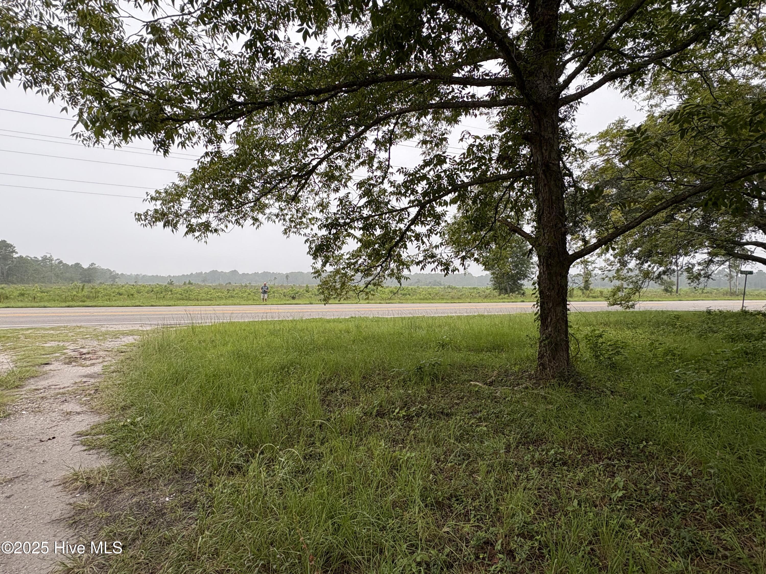 main property photo 6