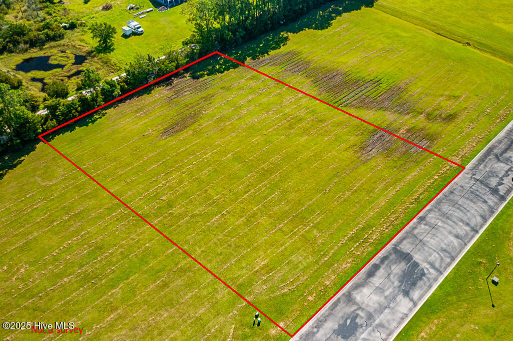 main property photo 6