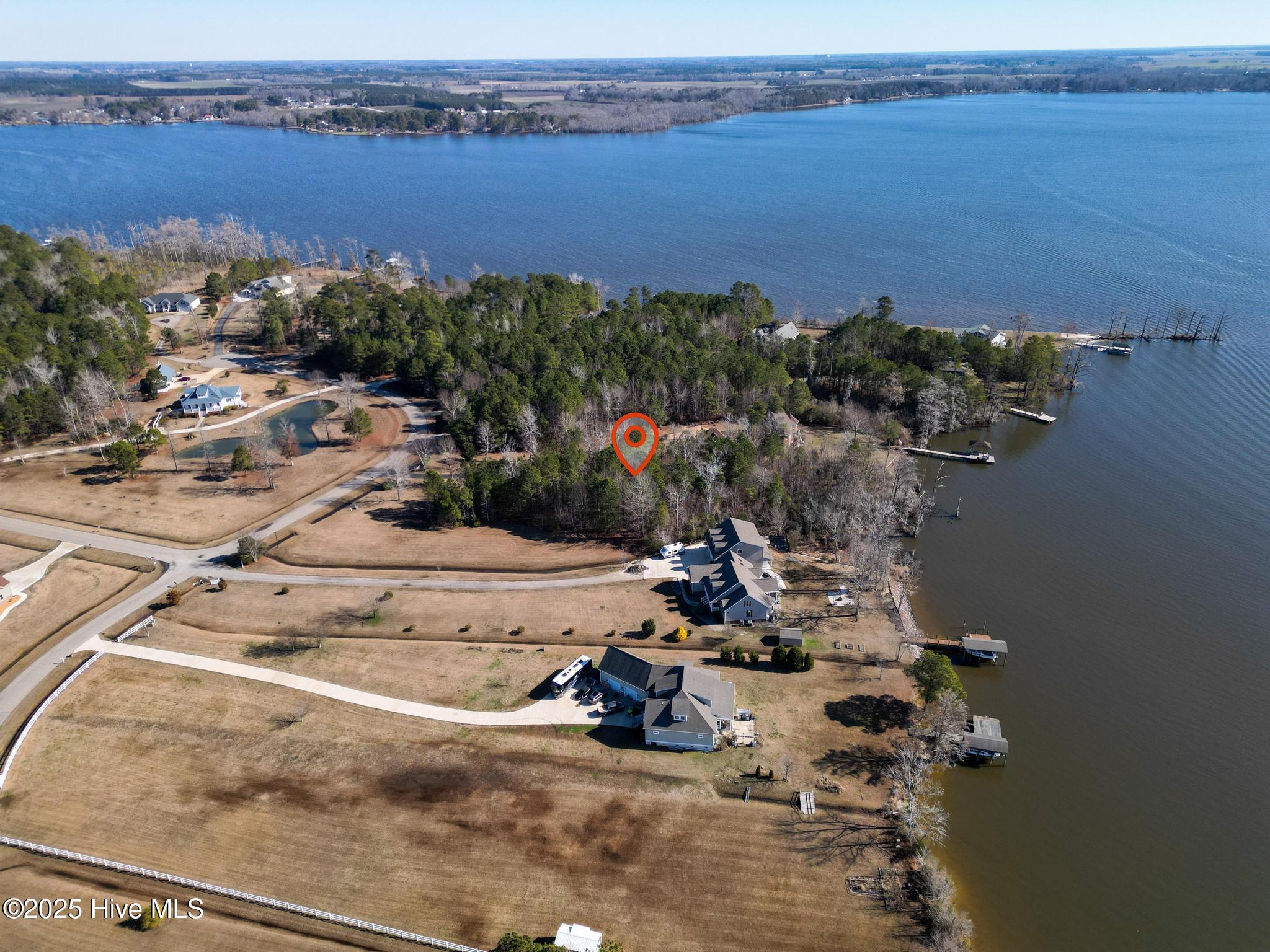 main property photo 12
