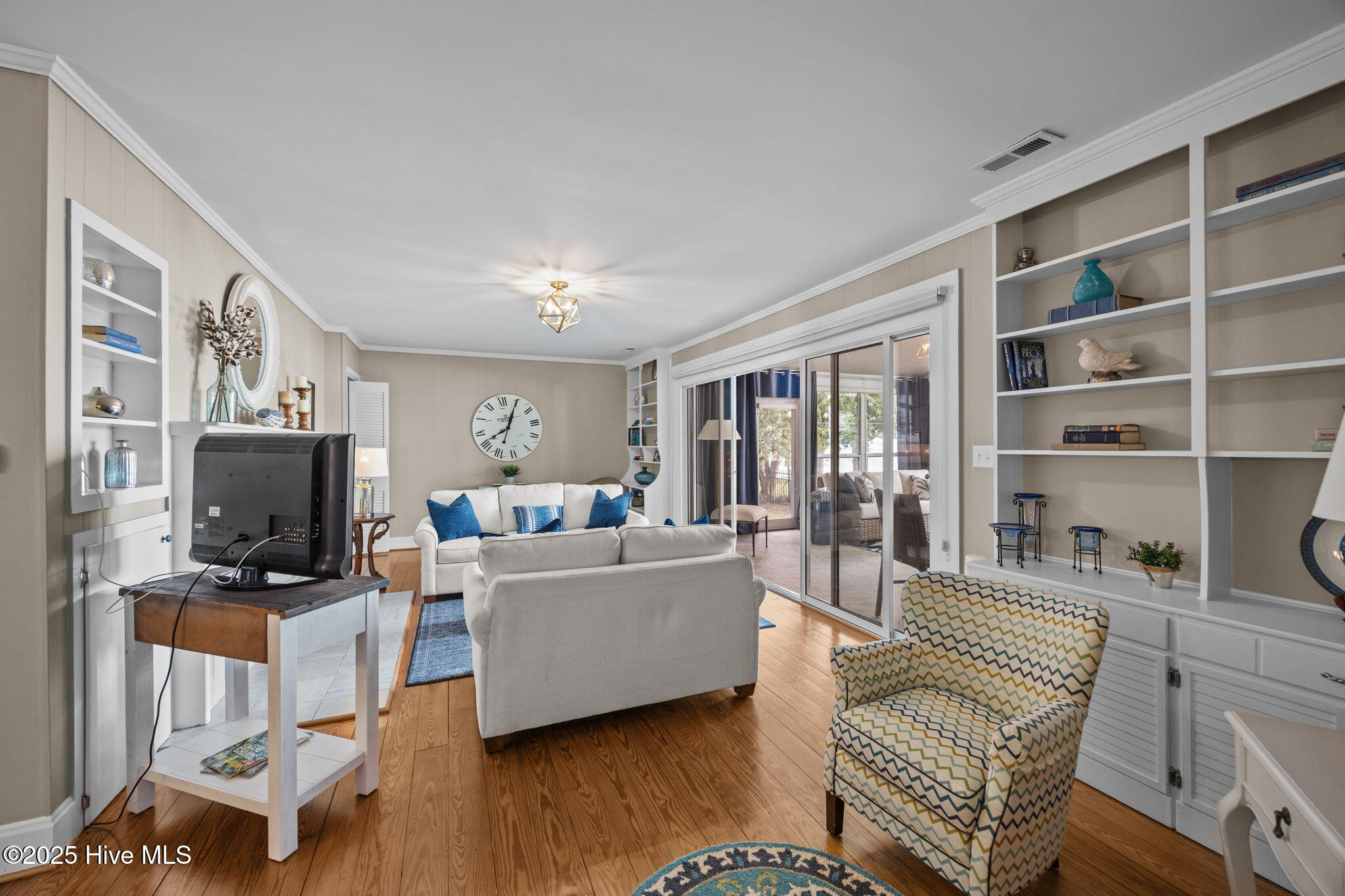 main property photo 102