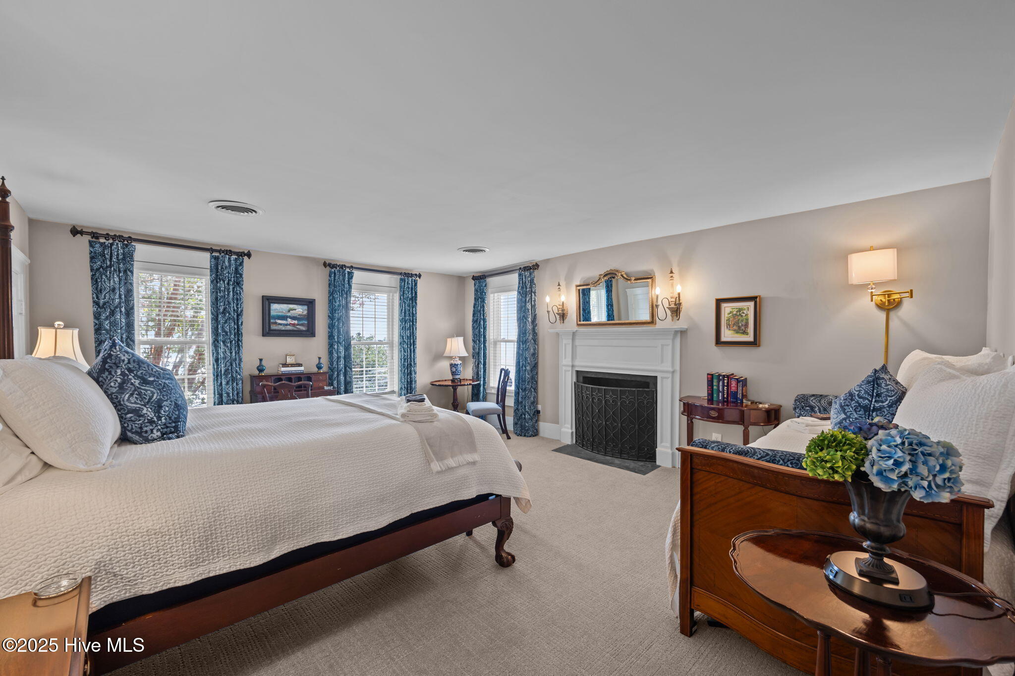 main property photo 48