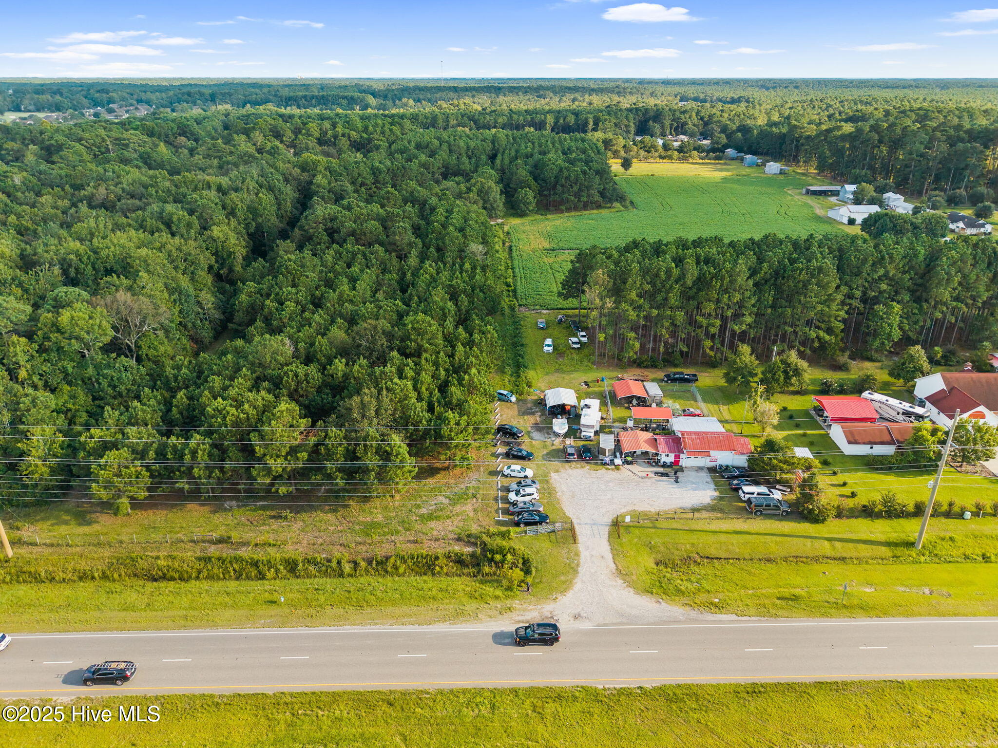 main property photo 13