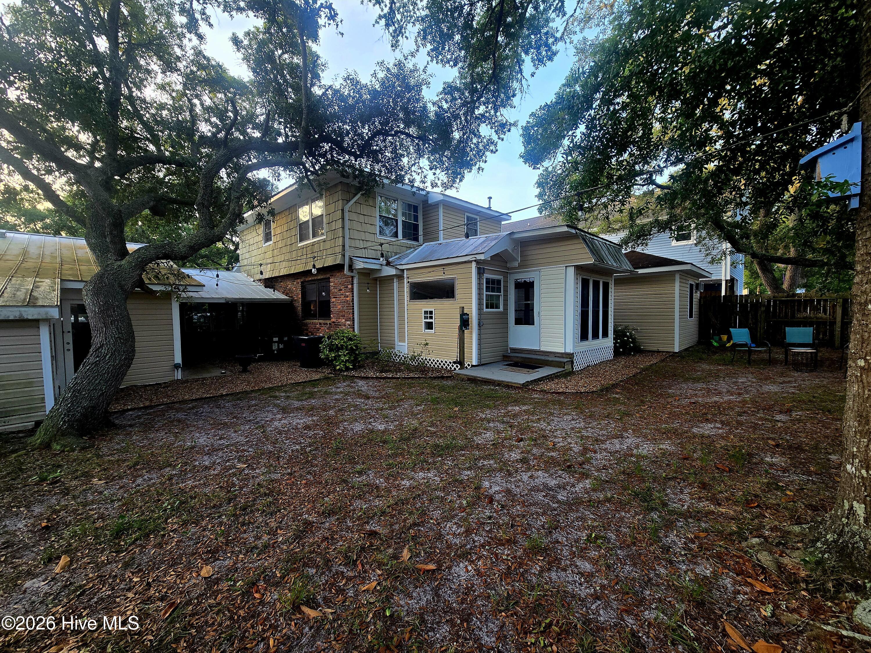 main property photo 32