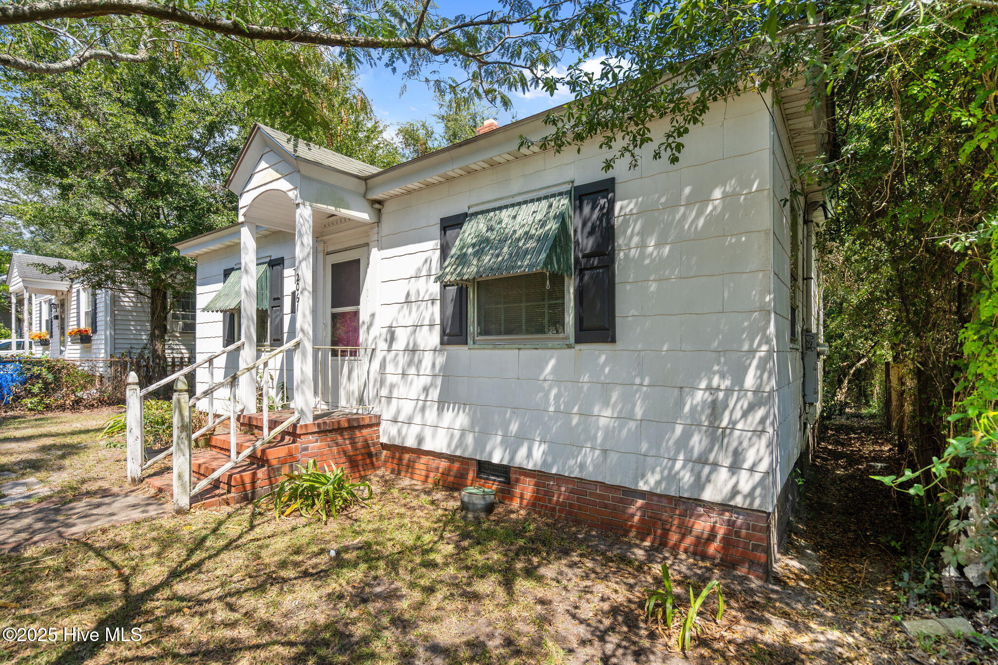 property viewer photo 6