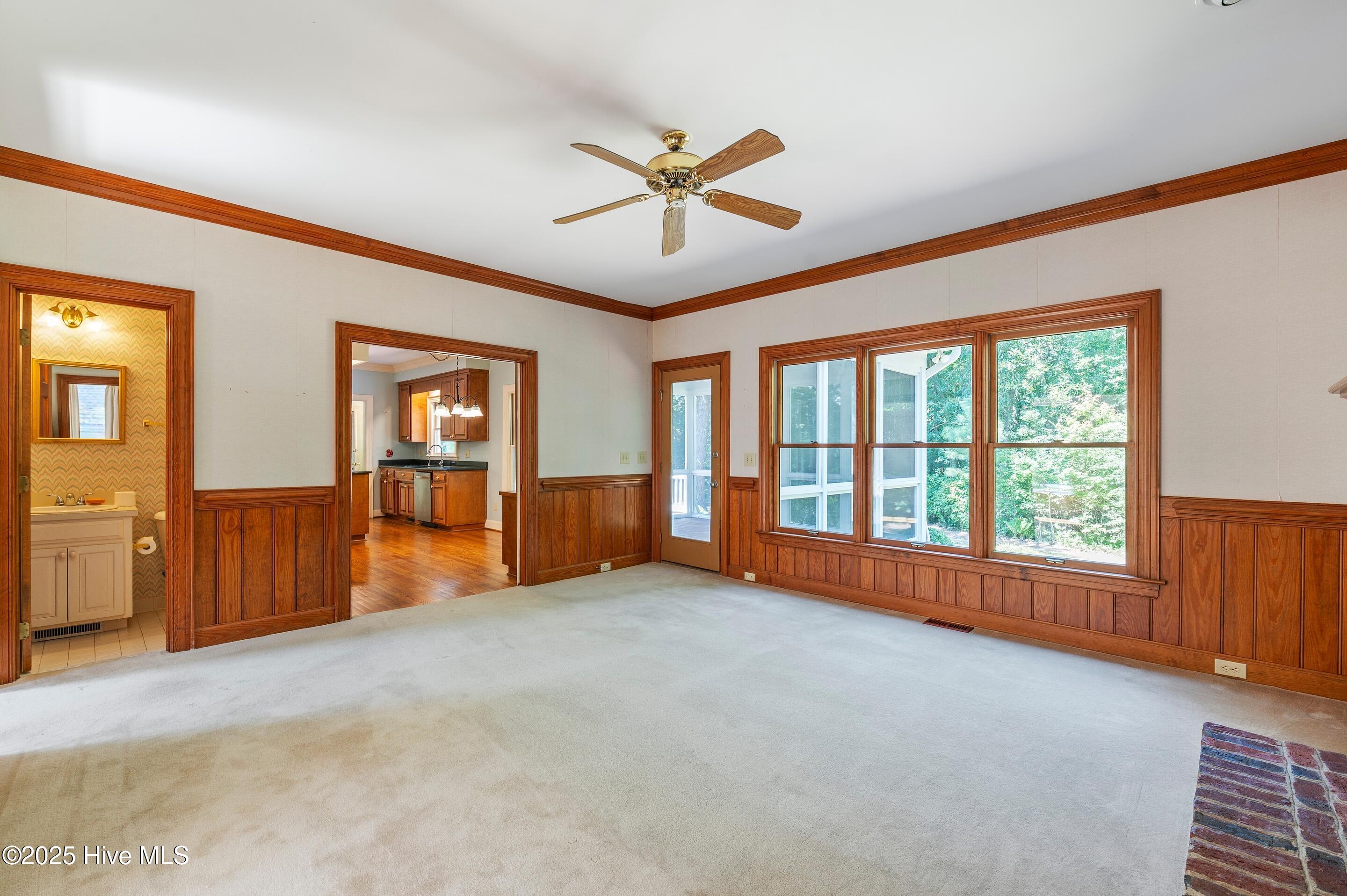 property viewer photo 10