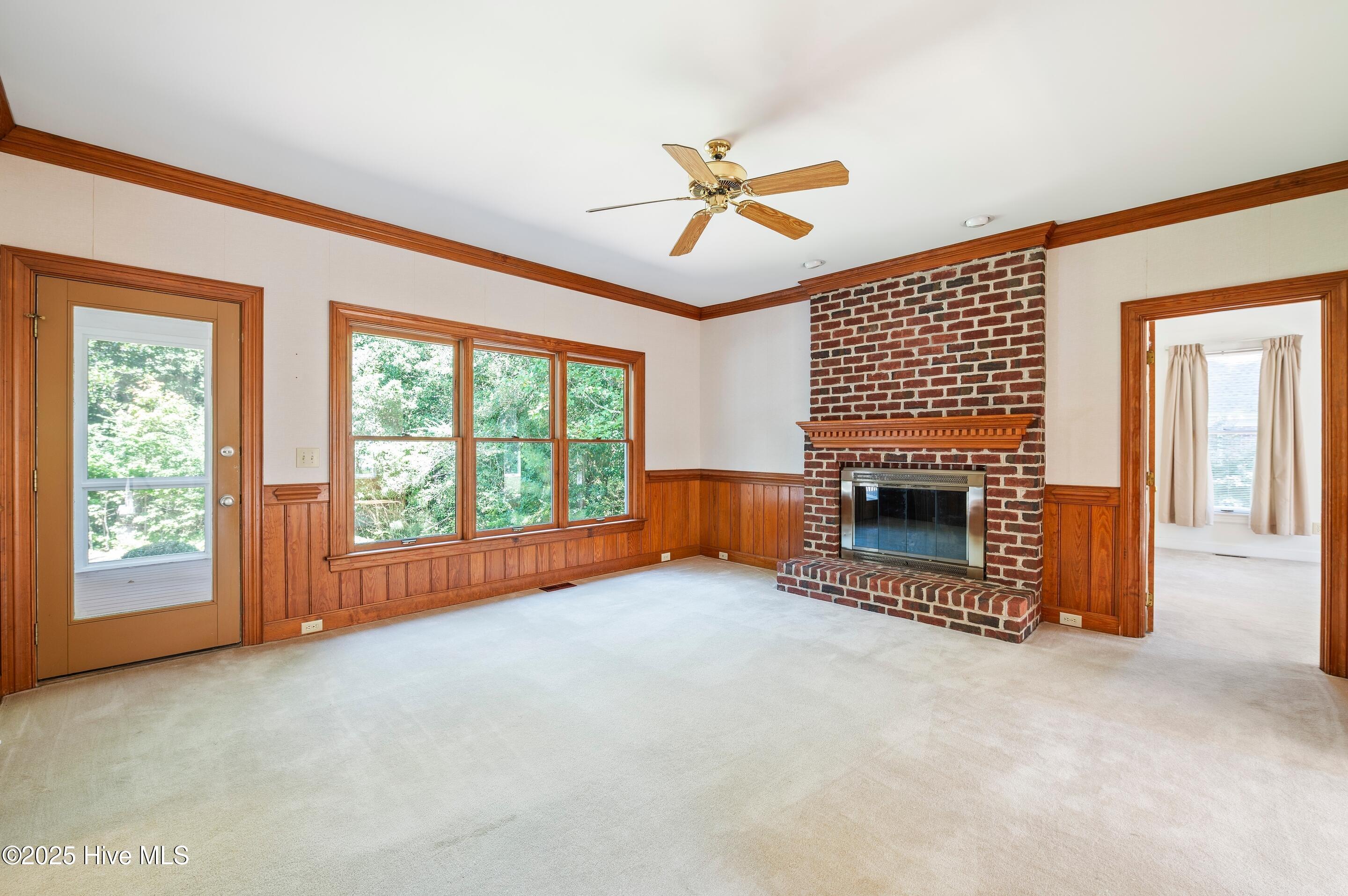 property viewer photo 12