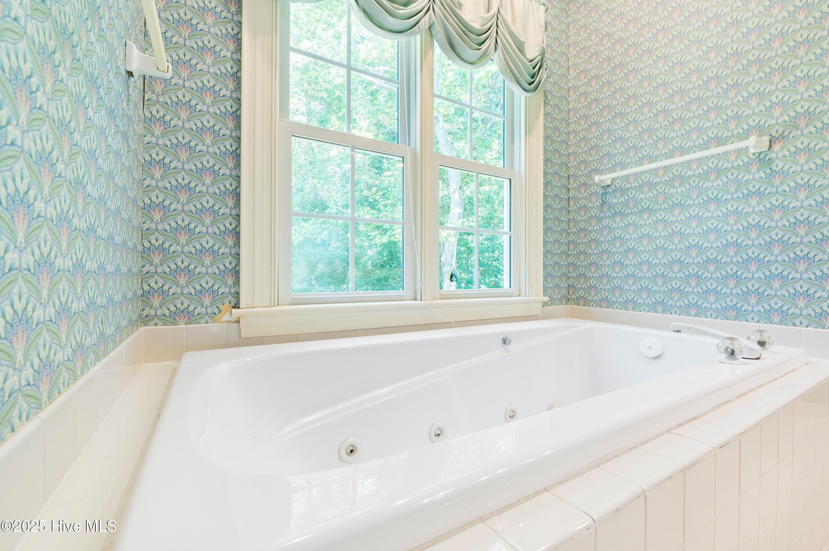 property viewer photo 18