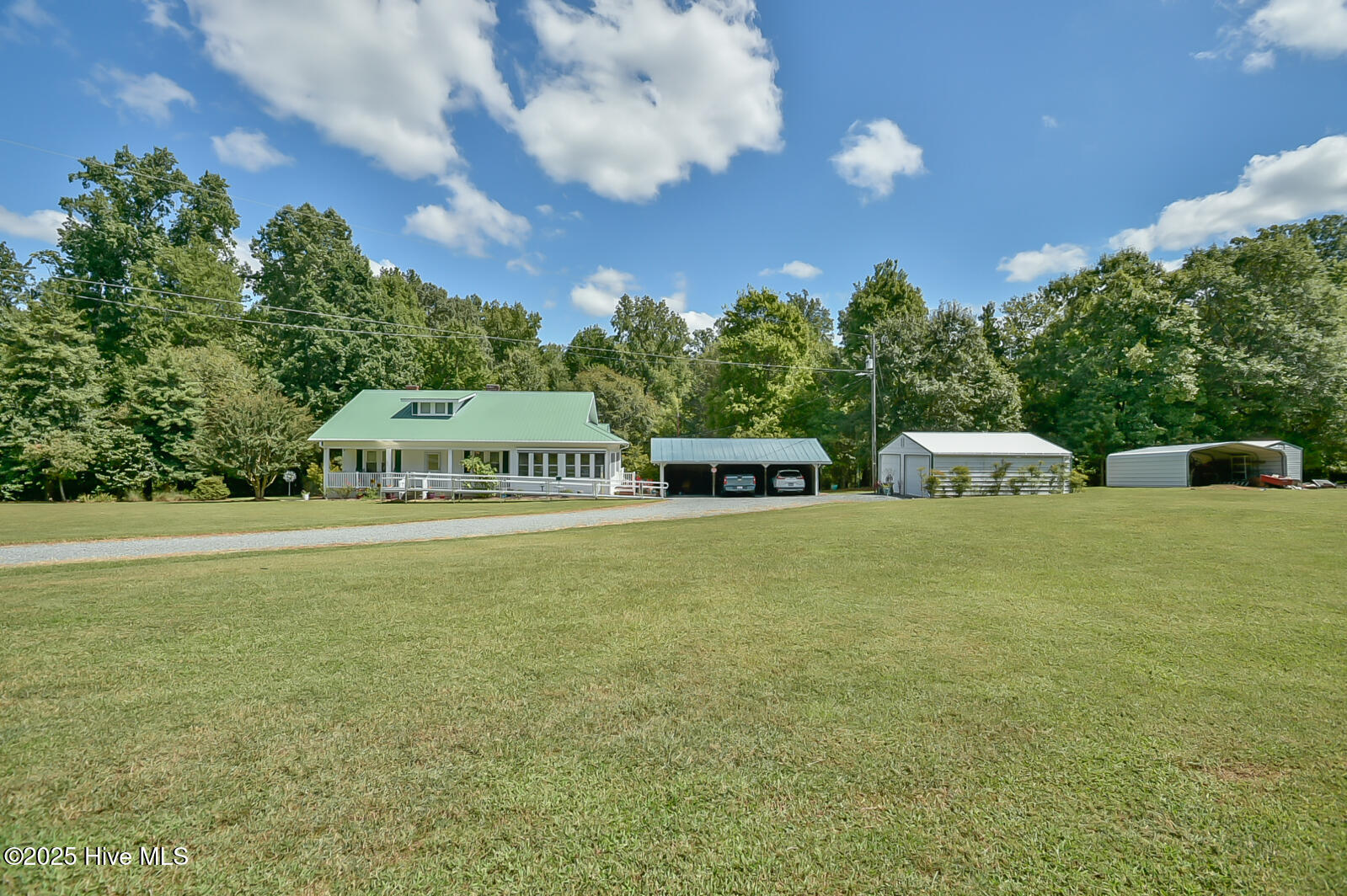 main property photo 35