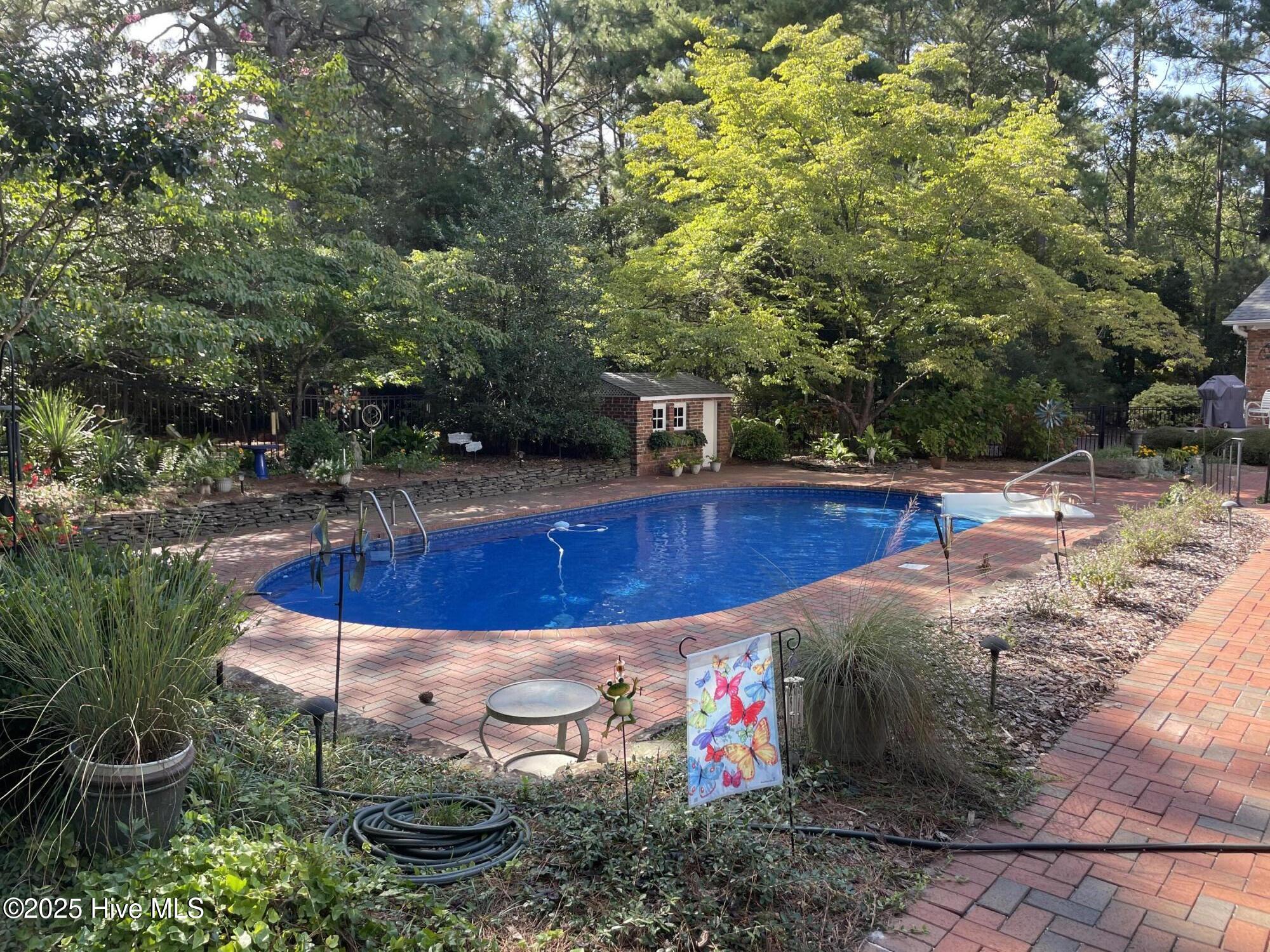 main property photo 65