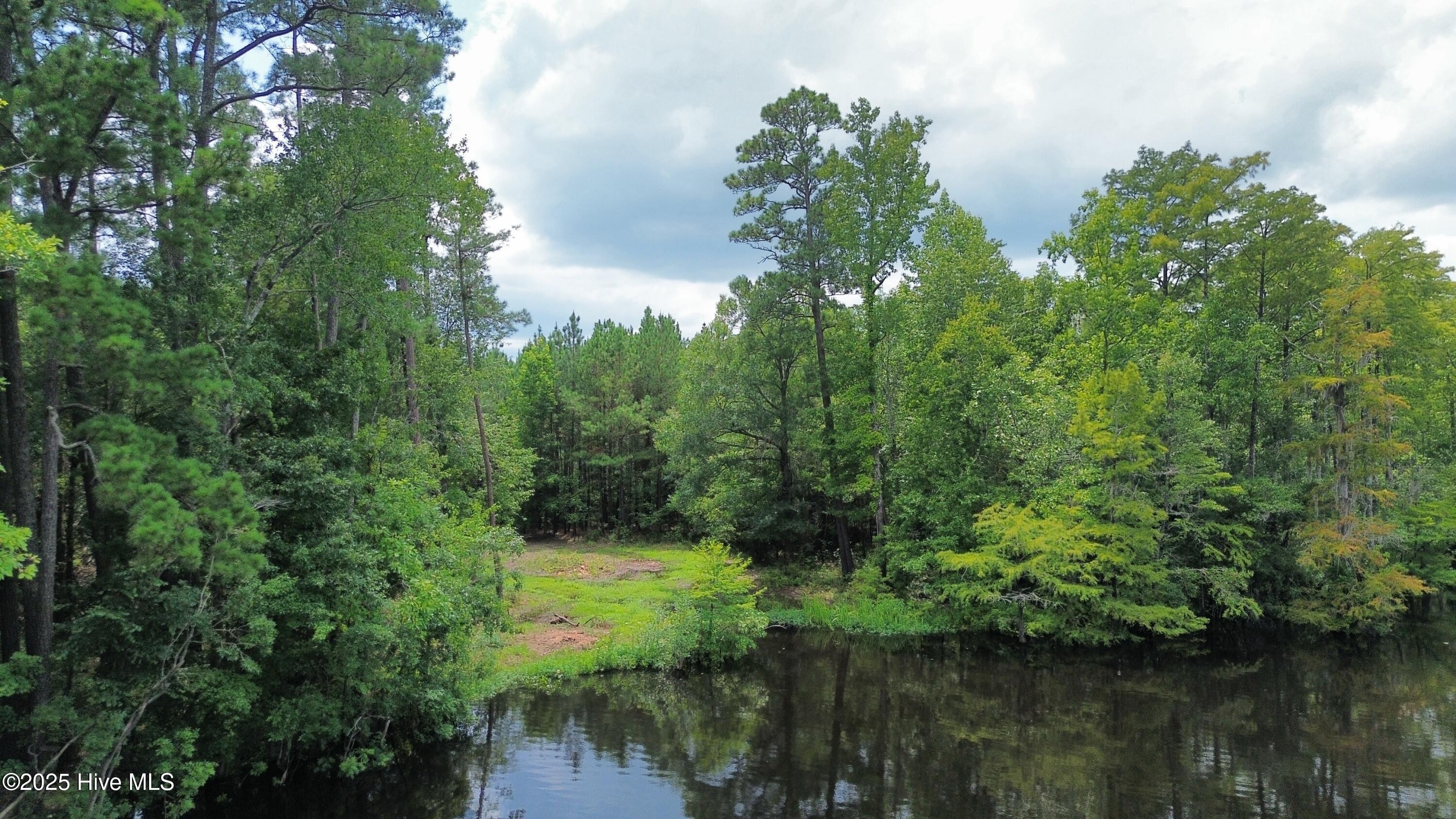 main property photo 33