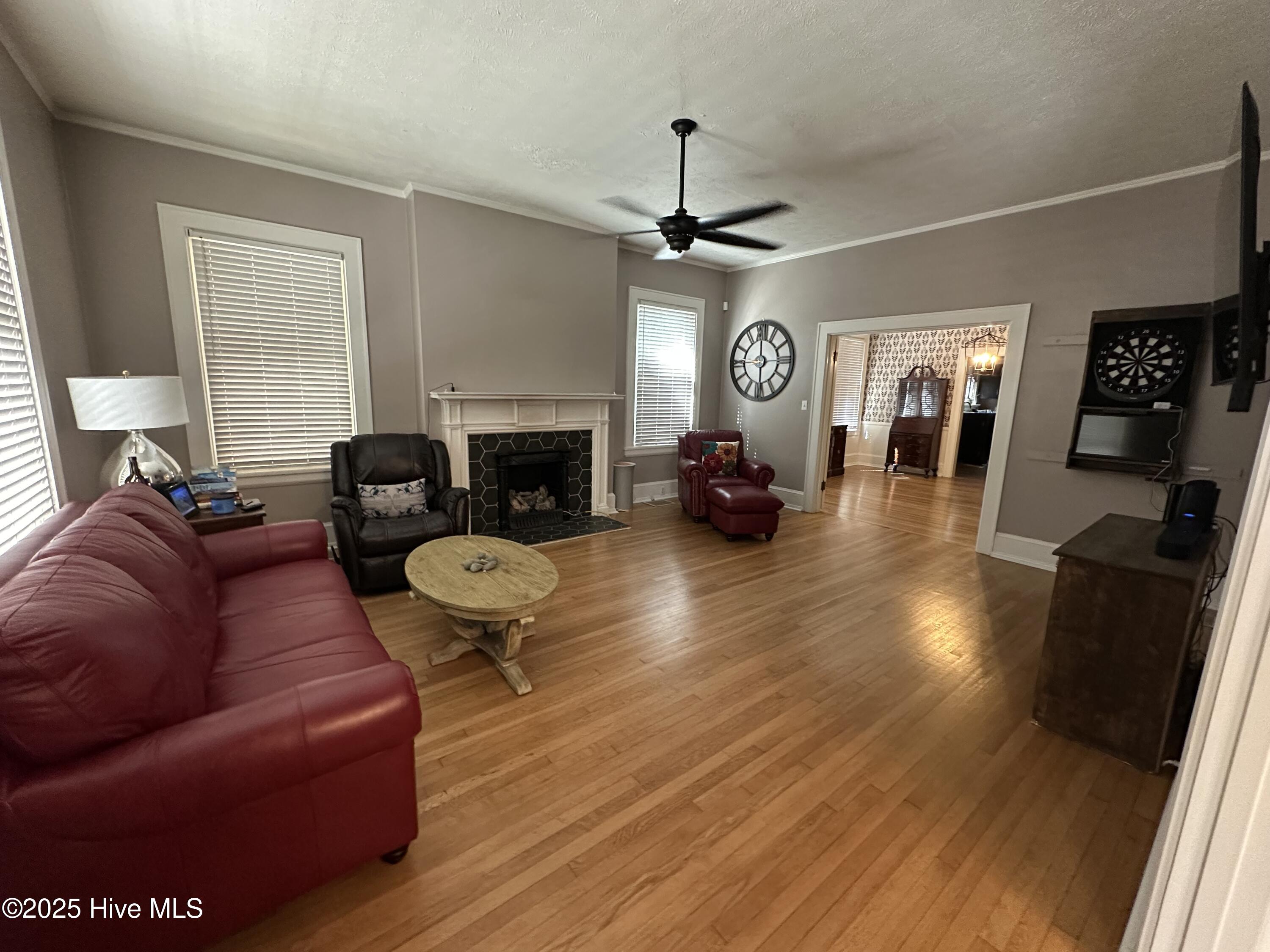 main property photo 17