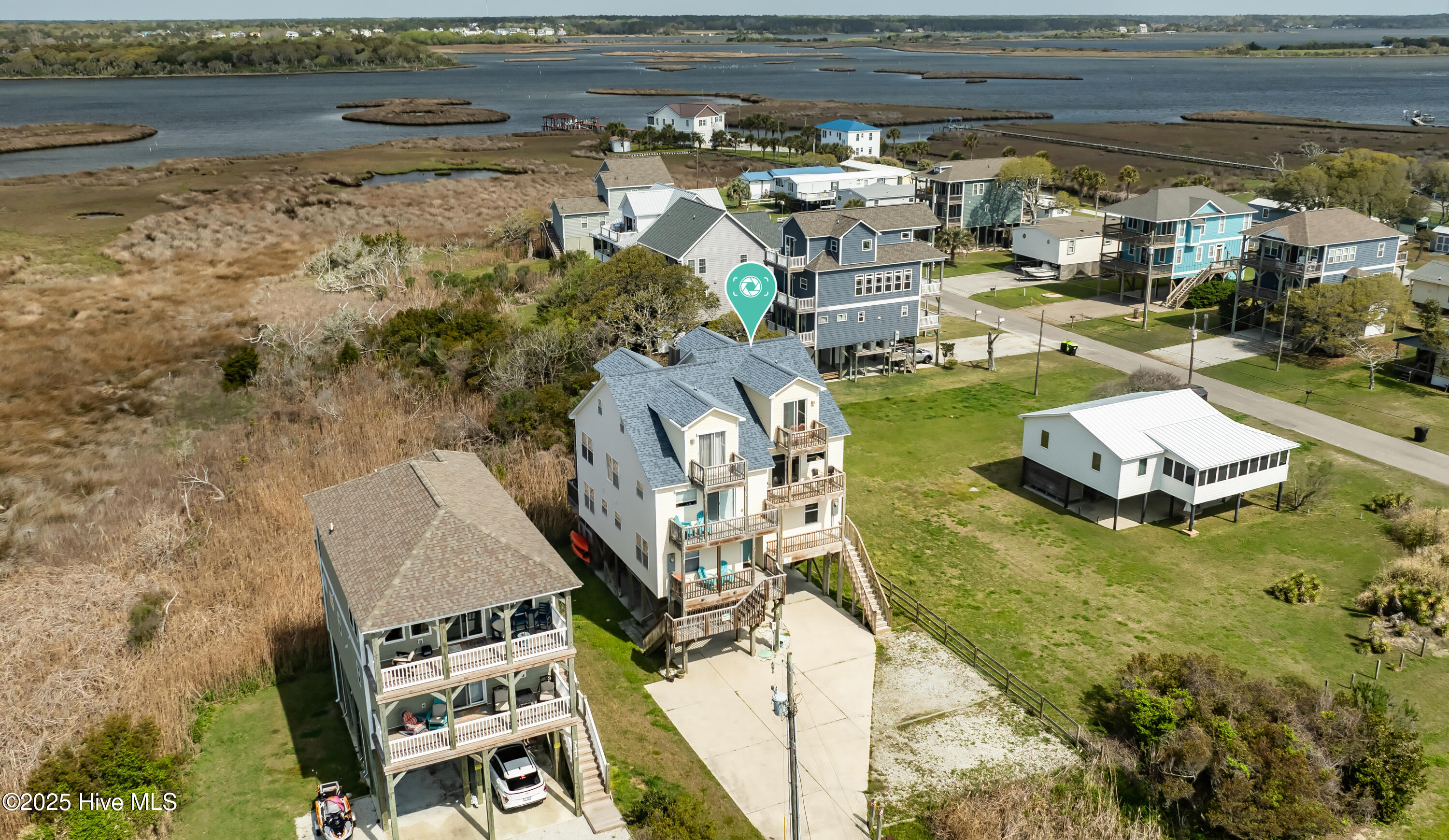 main property photo 43