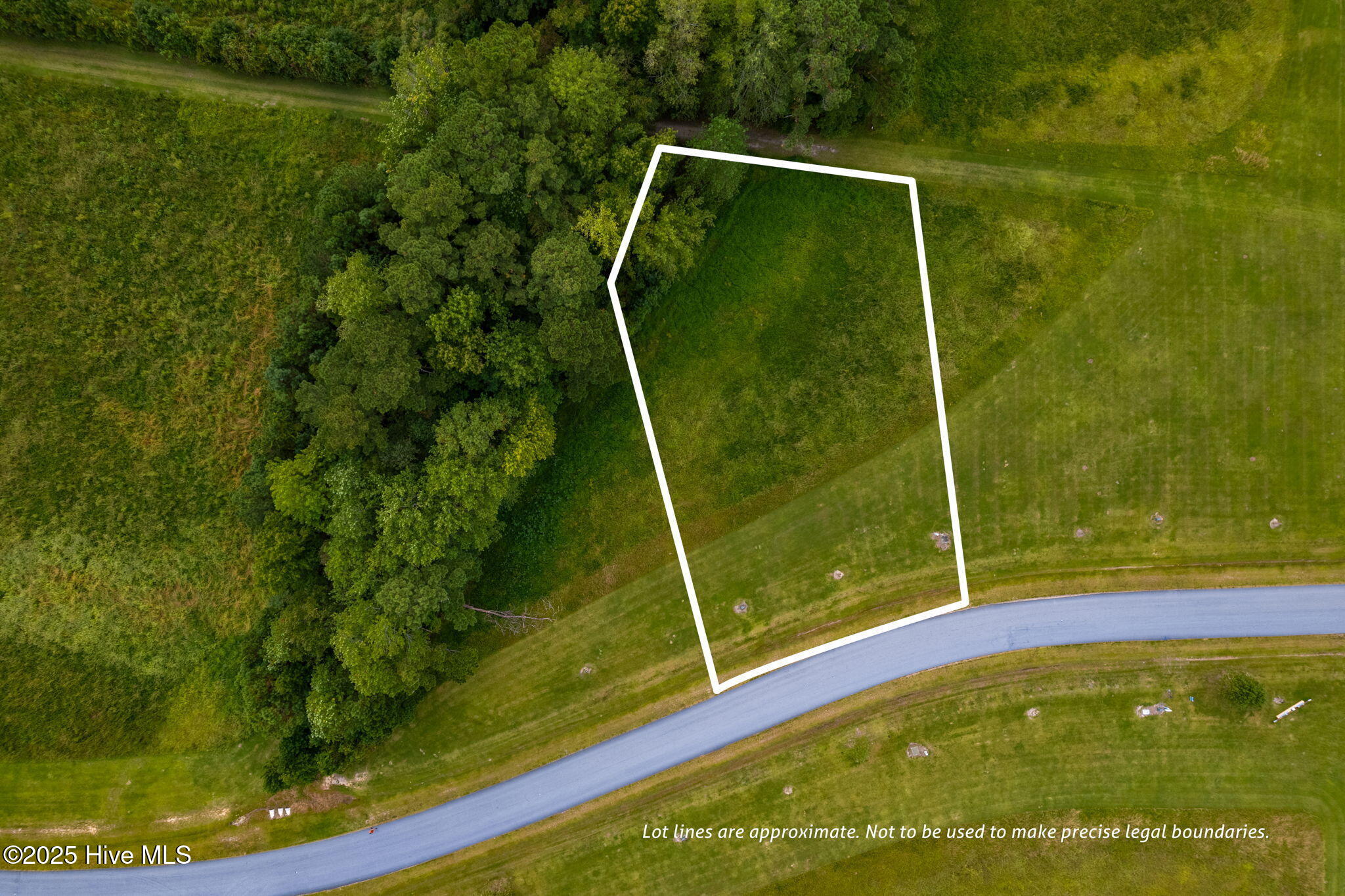 main property photo 18