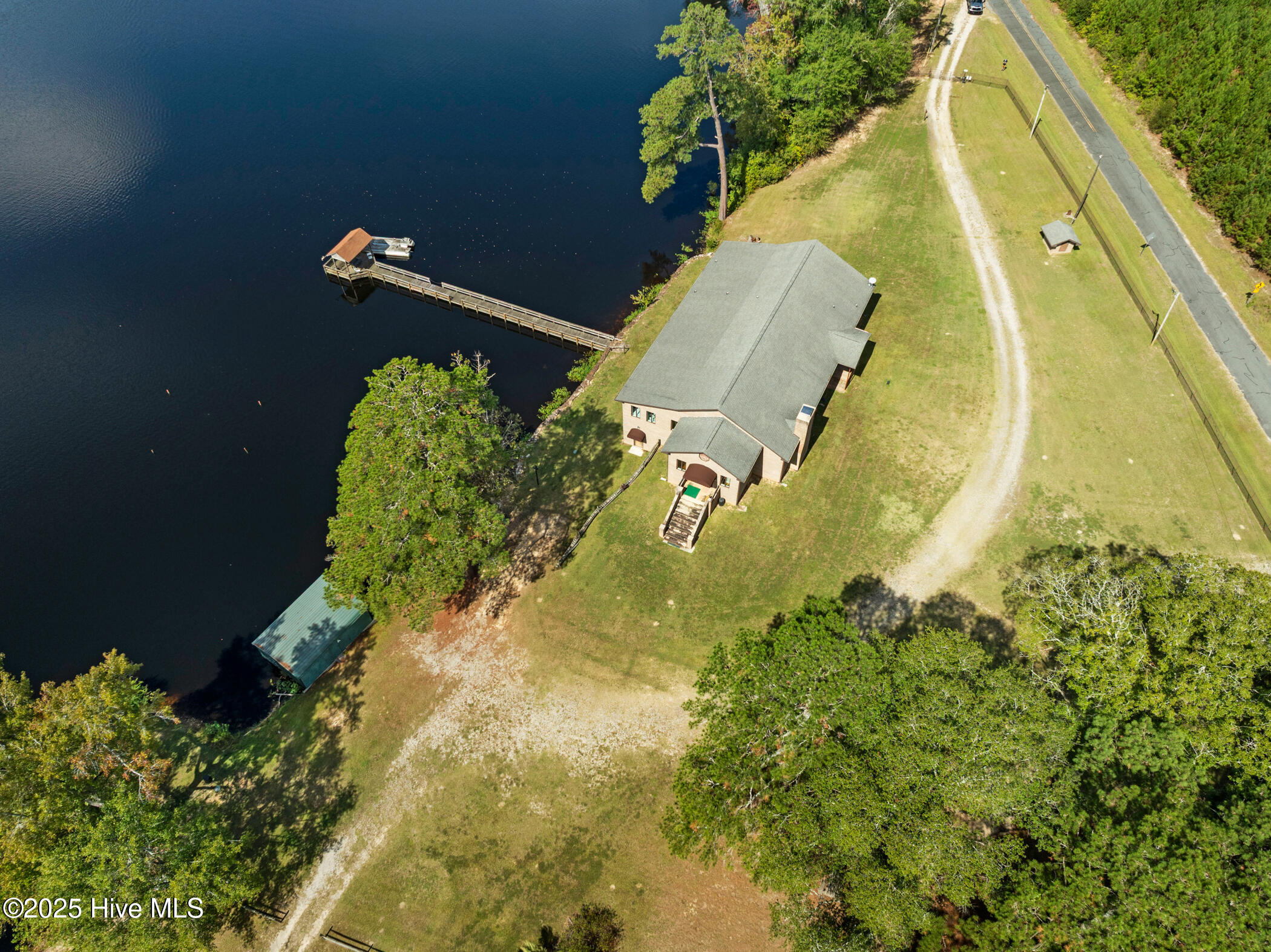 main property photo 80