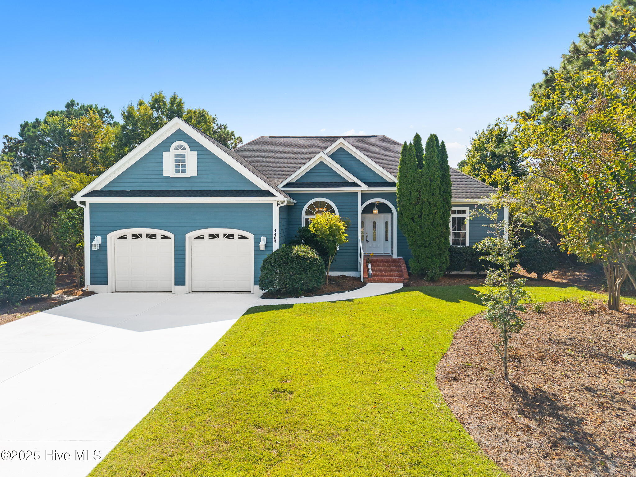 main property photo 45