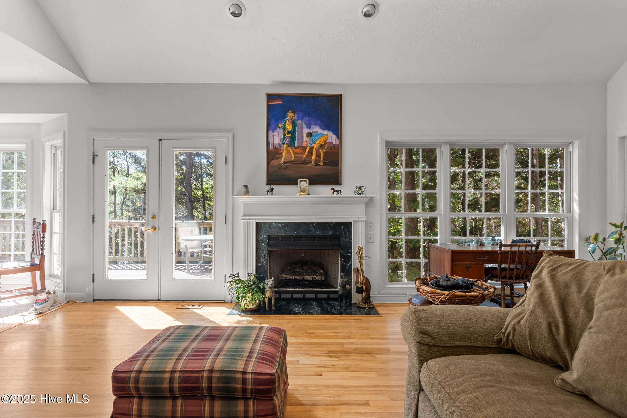 property viewer photo 8