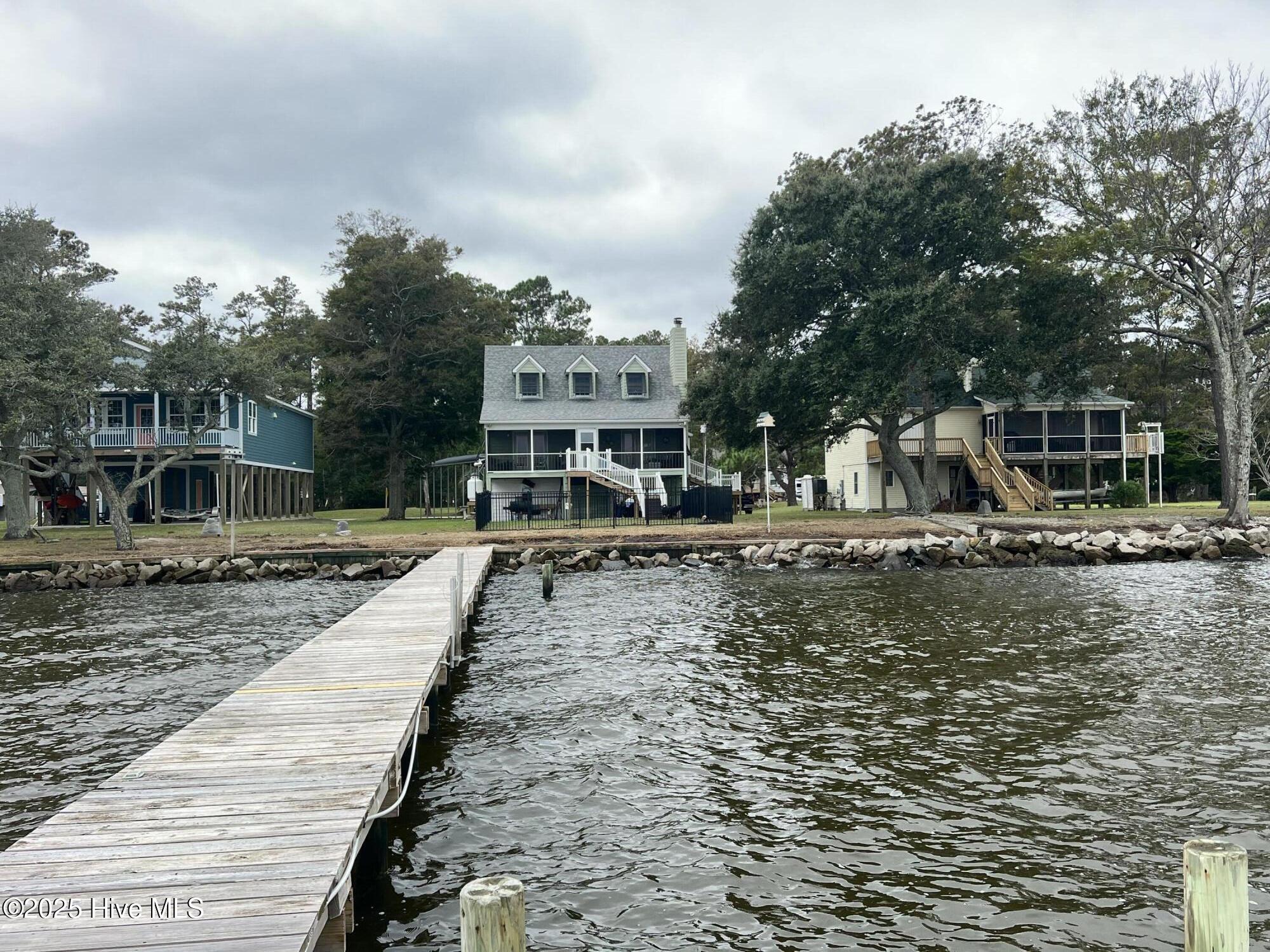 main property photo 20
