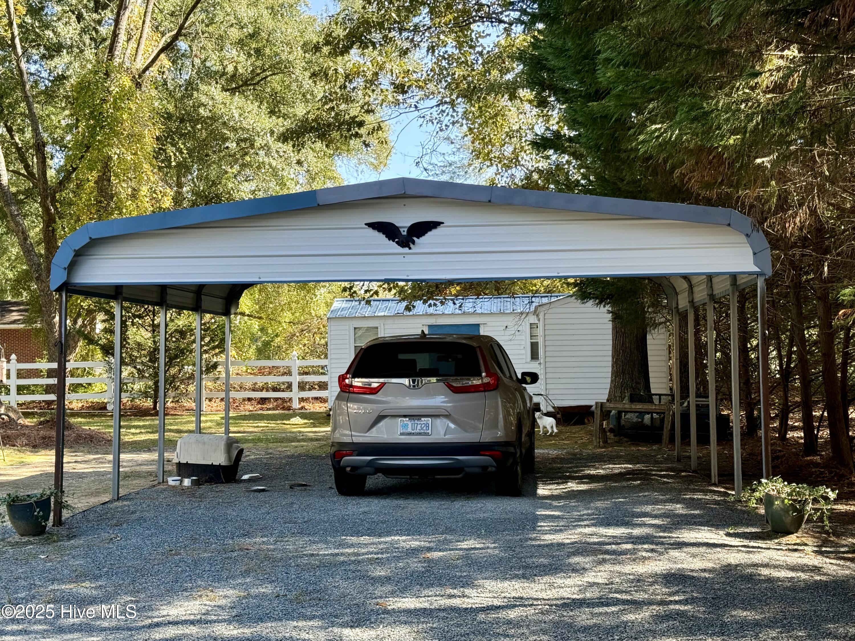 main property photo 20