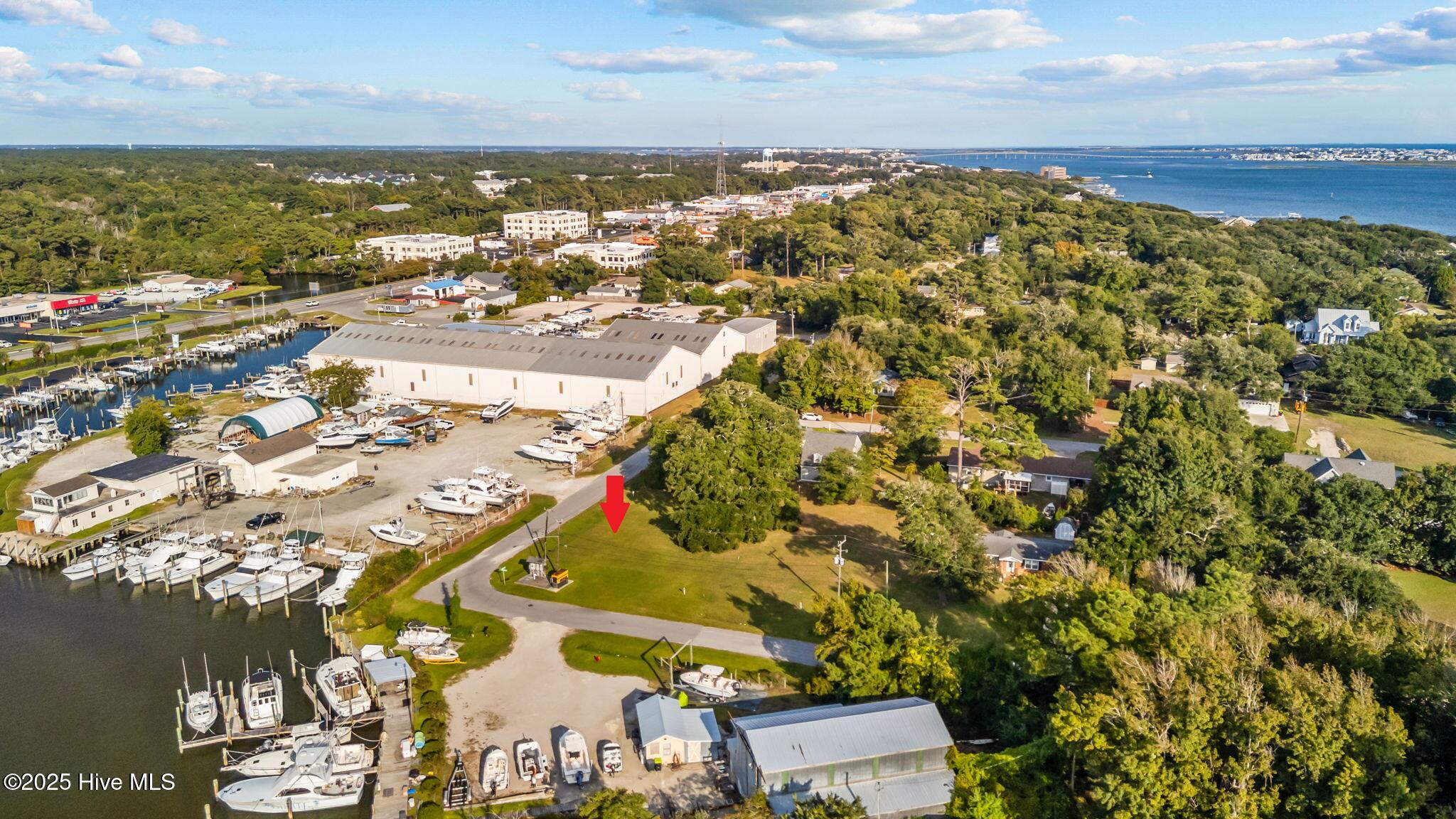 main property photo 17