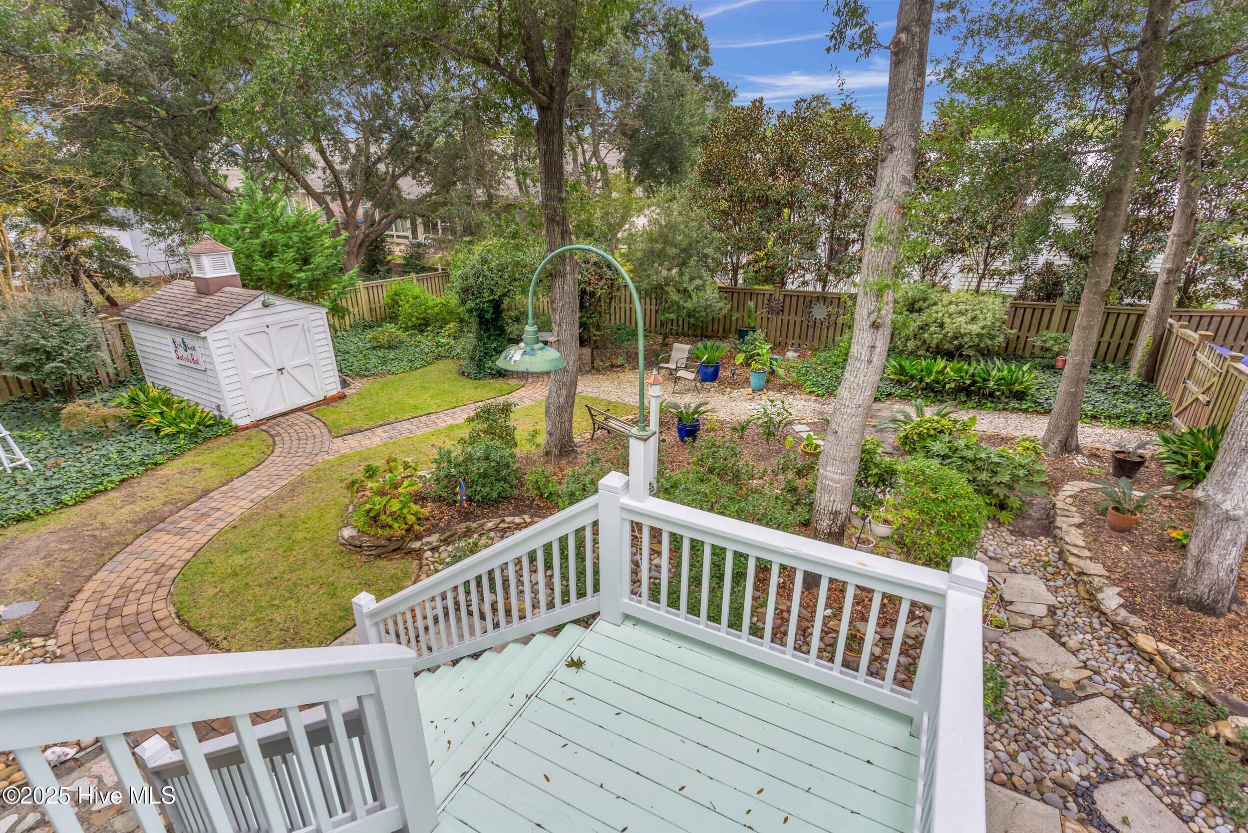 main property photo 44
