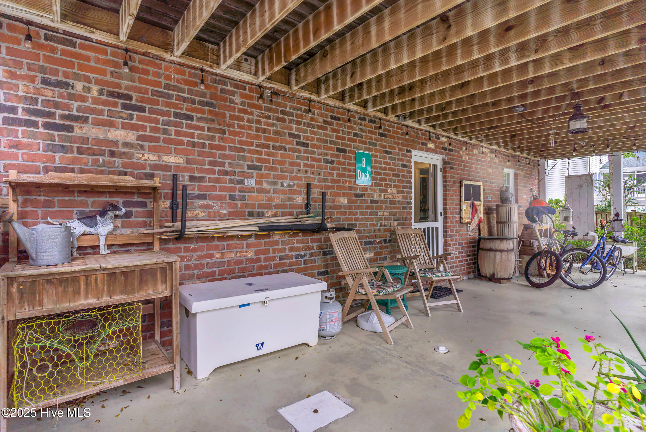 main property photo 53