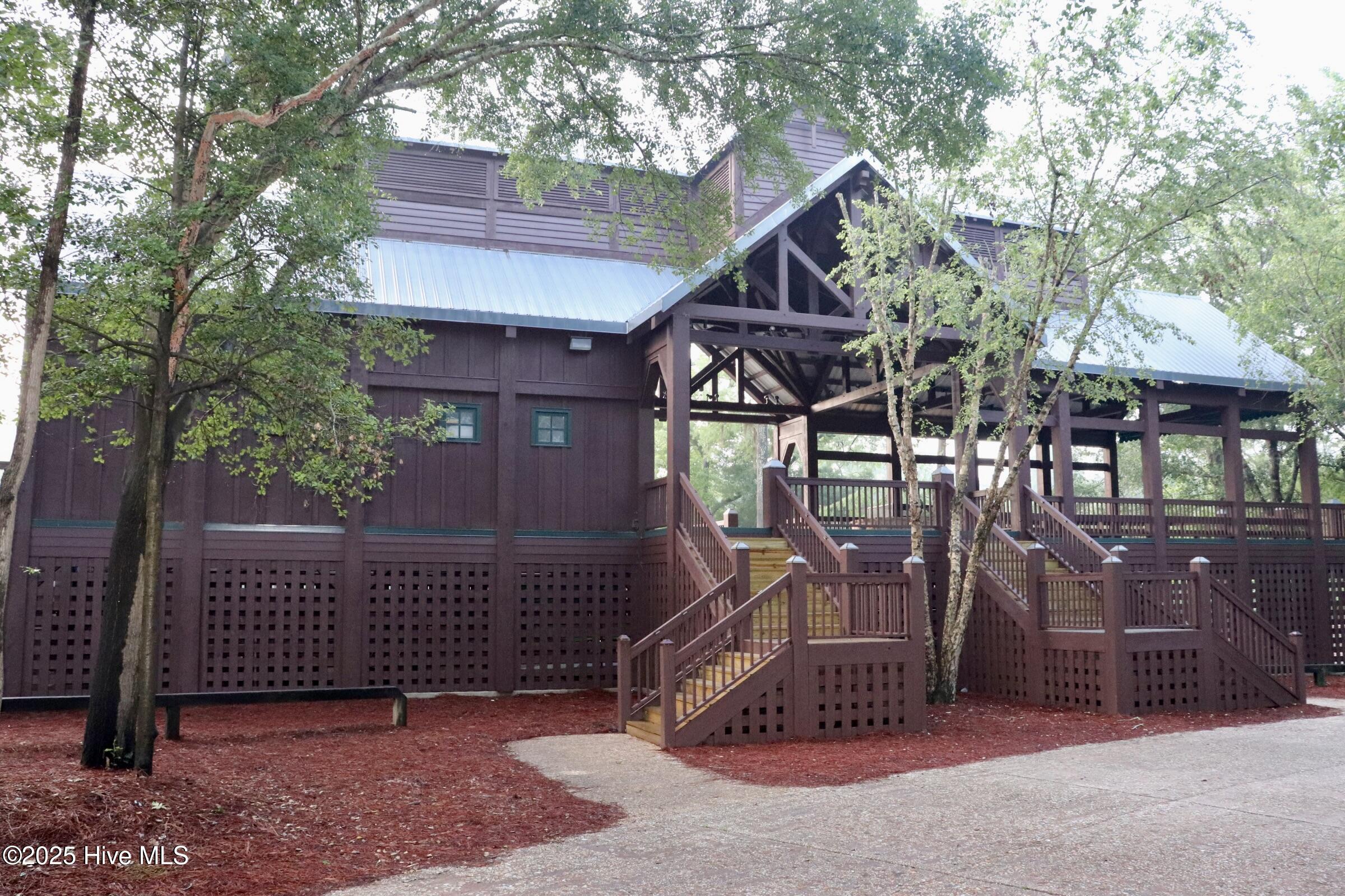 main property photo 58