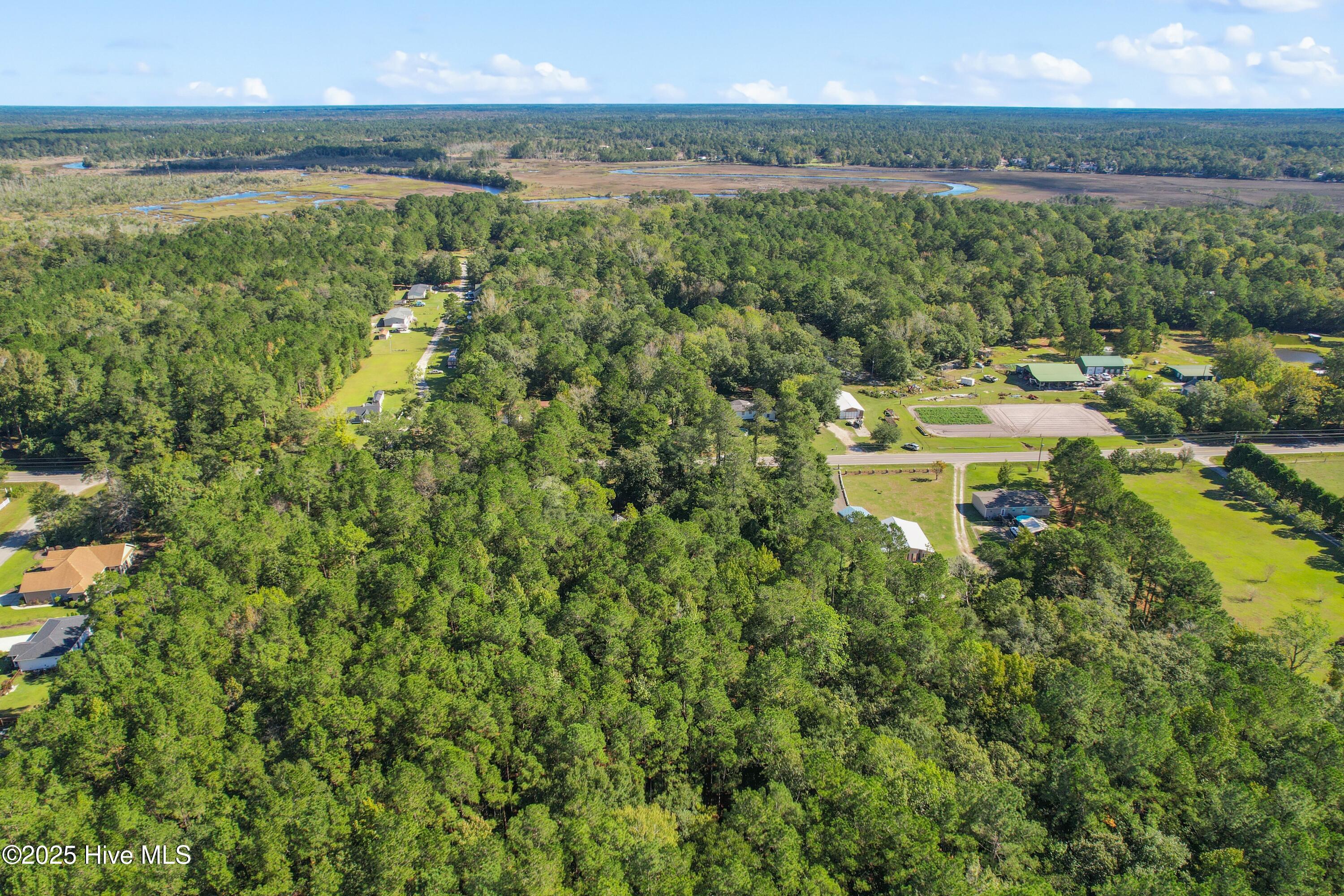 main property photo 11