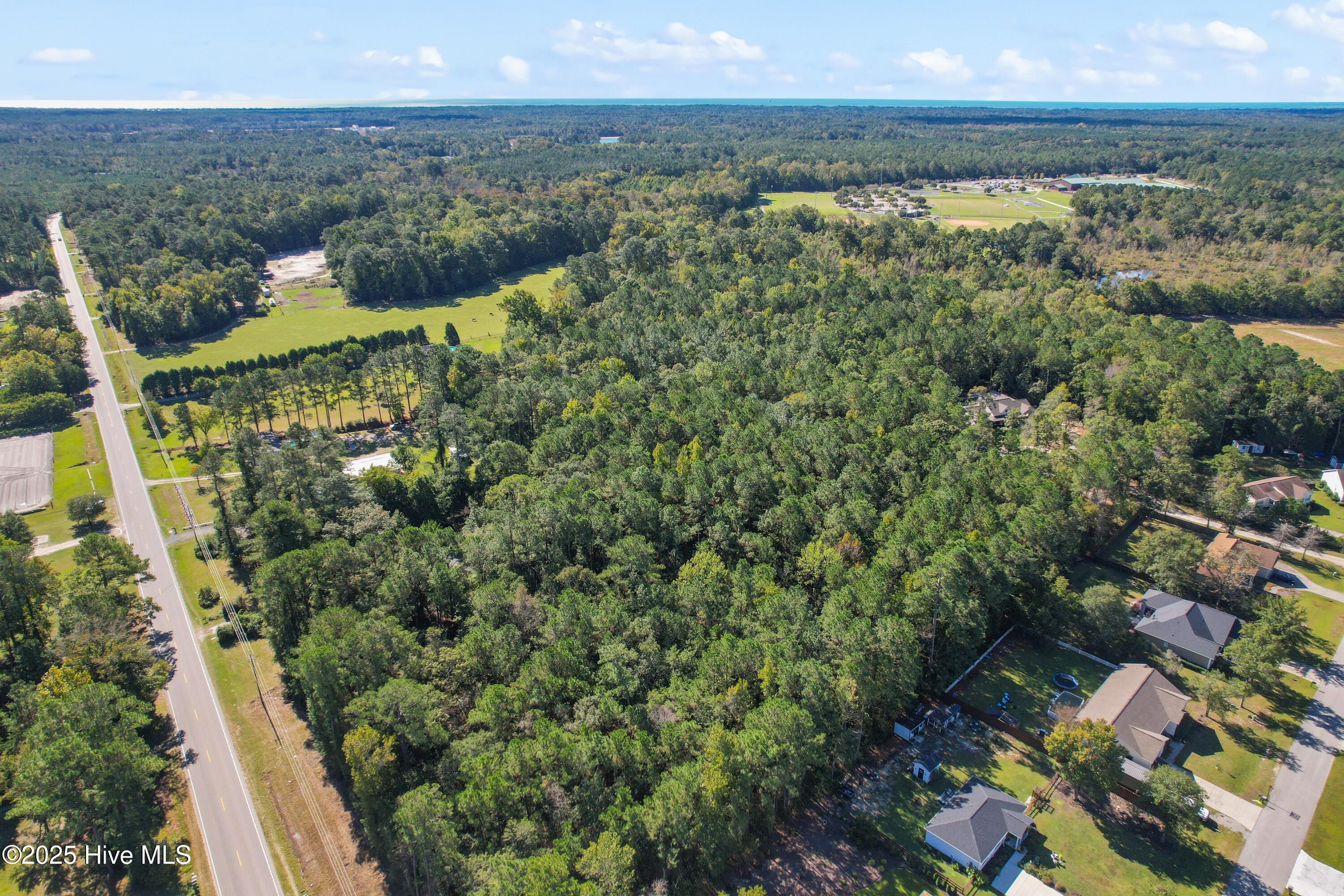 main property photo 14