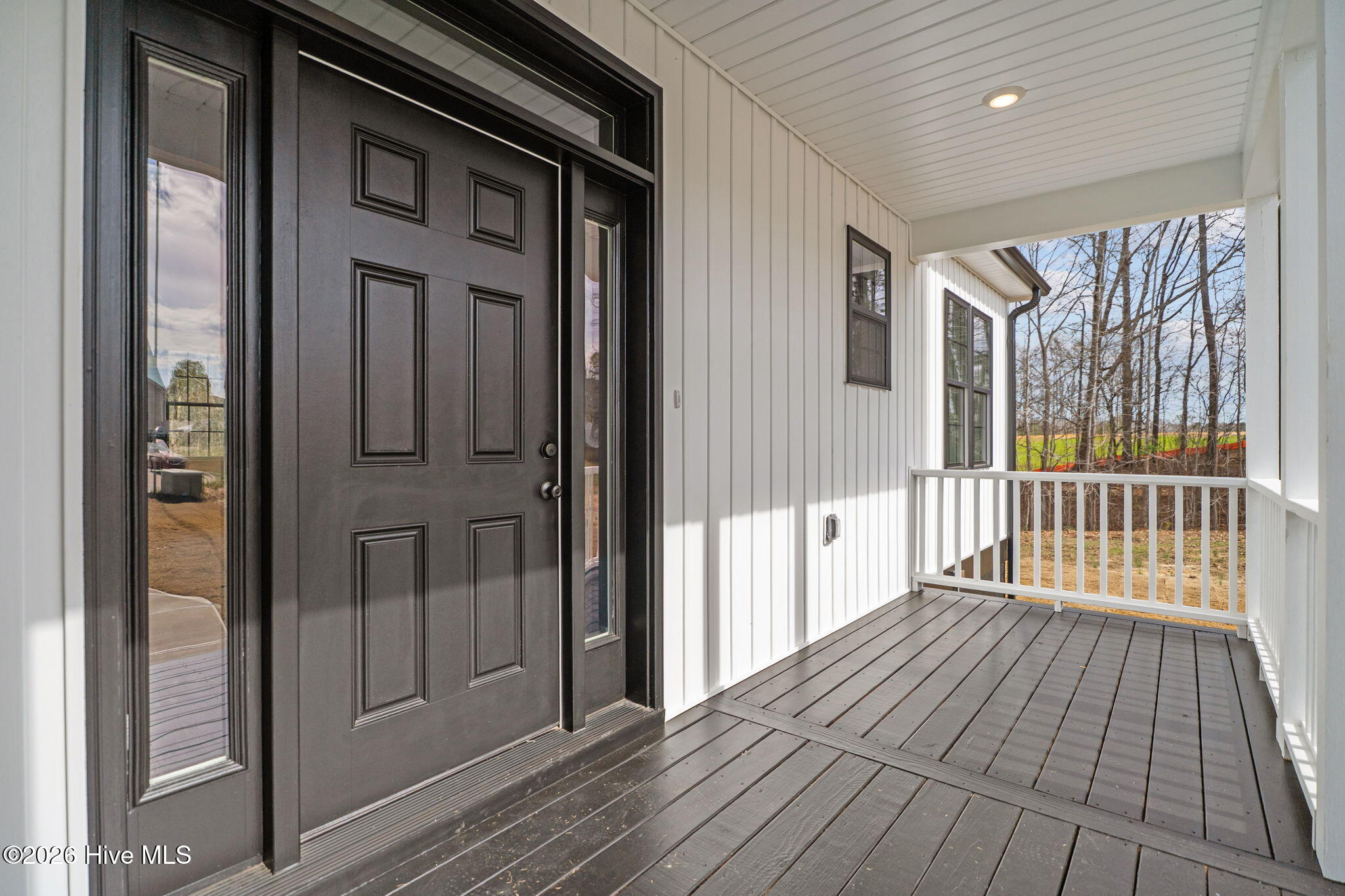 main property photo 6