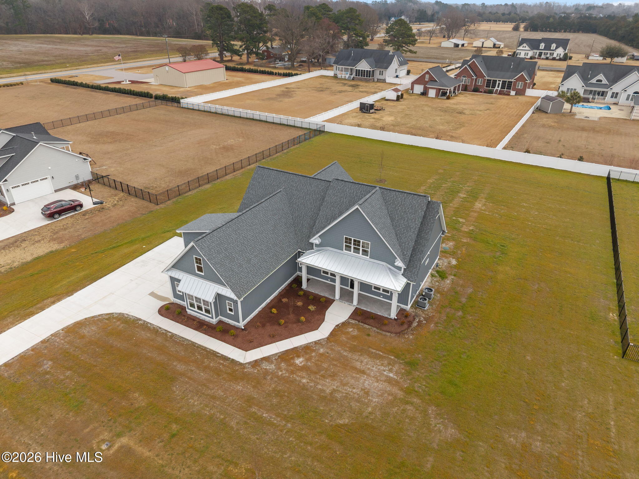 main property photo 59