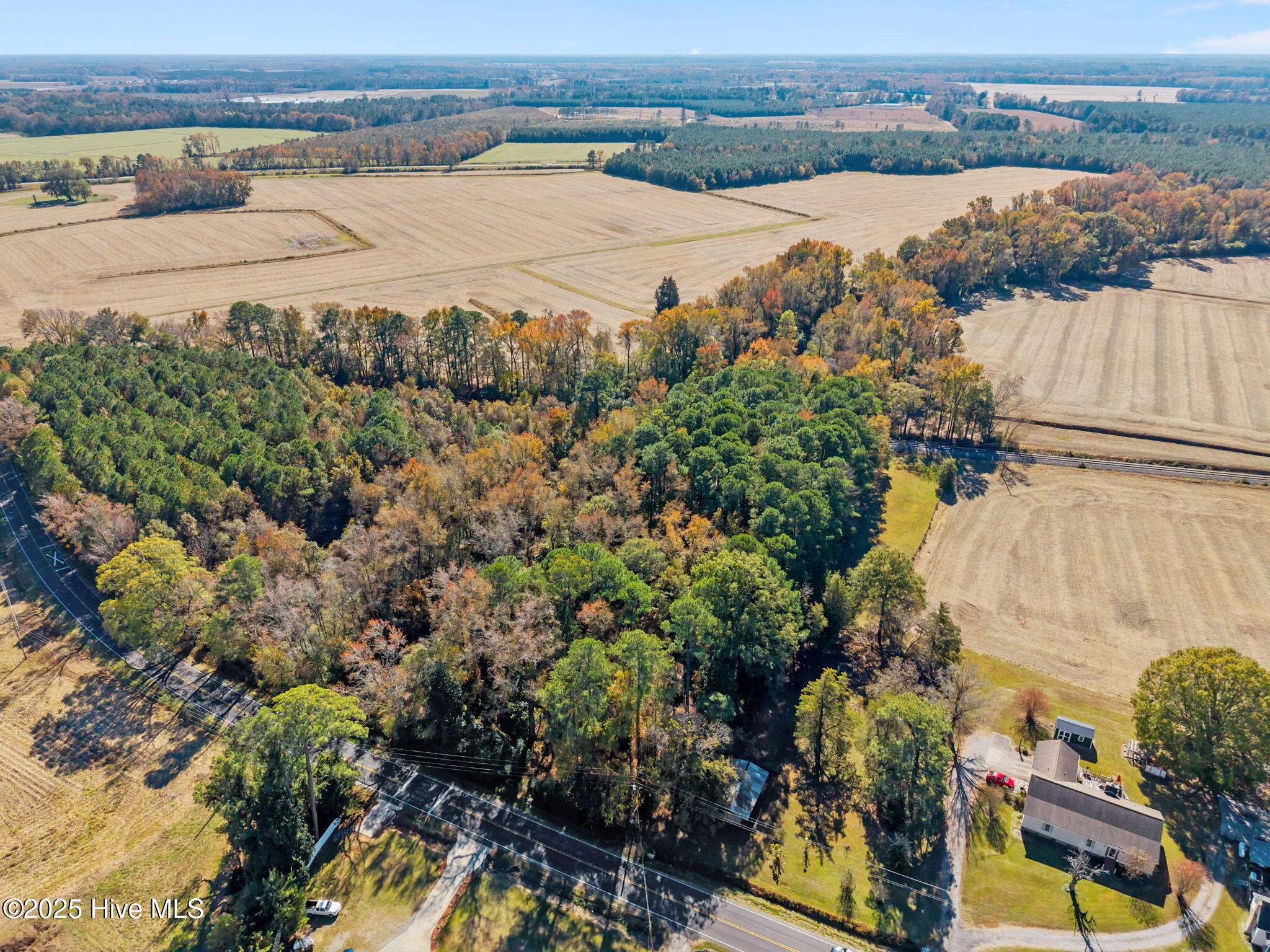 main property photo 7