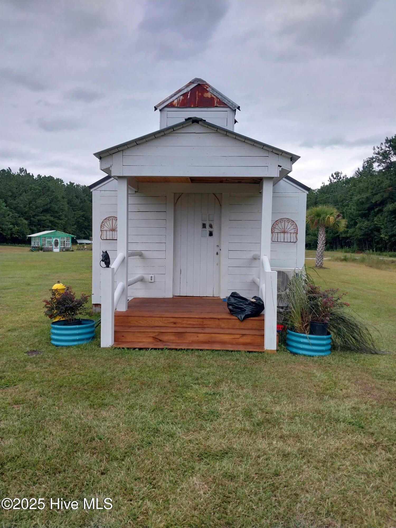 main property photo 64