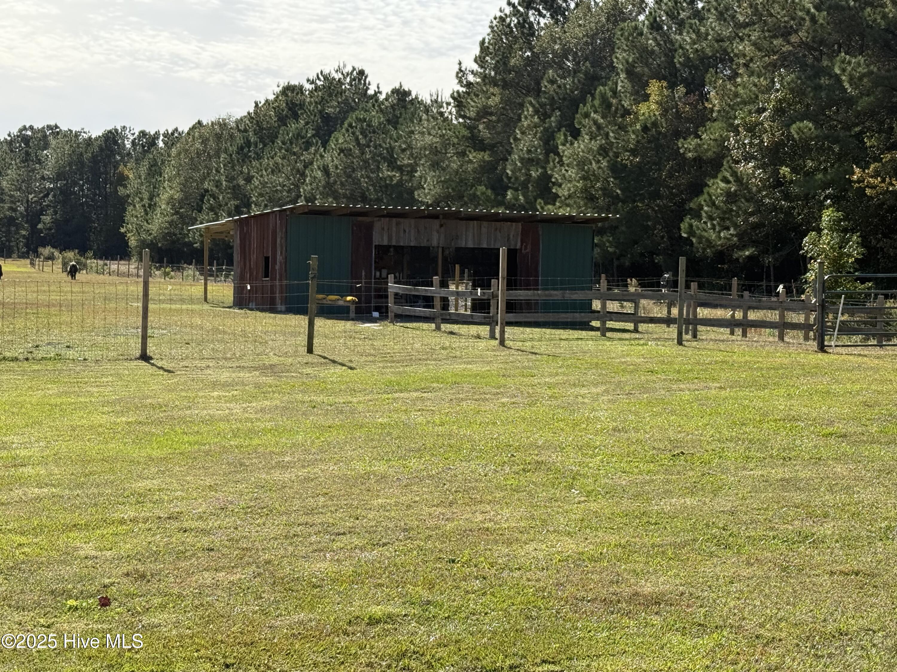 main property photo 67