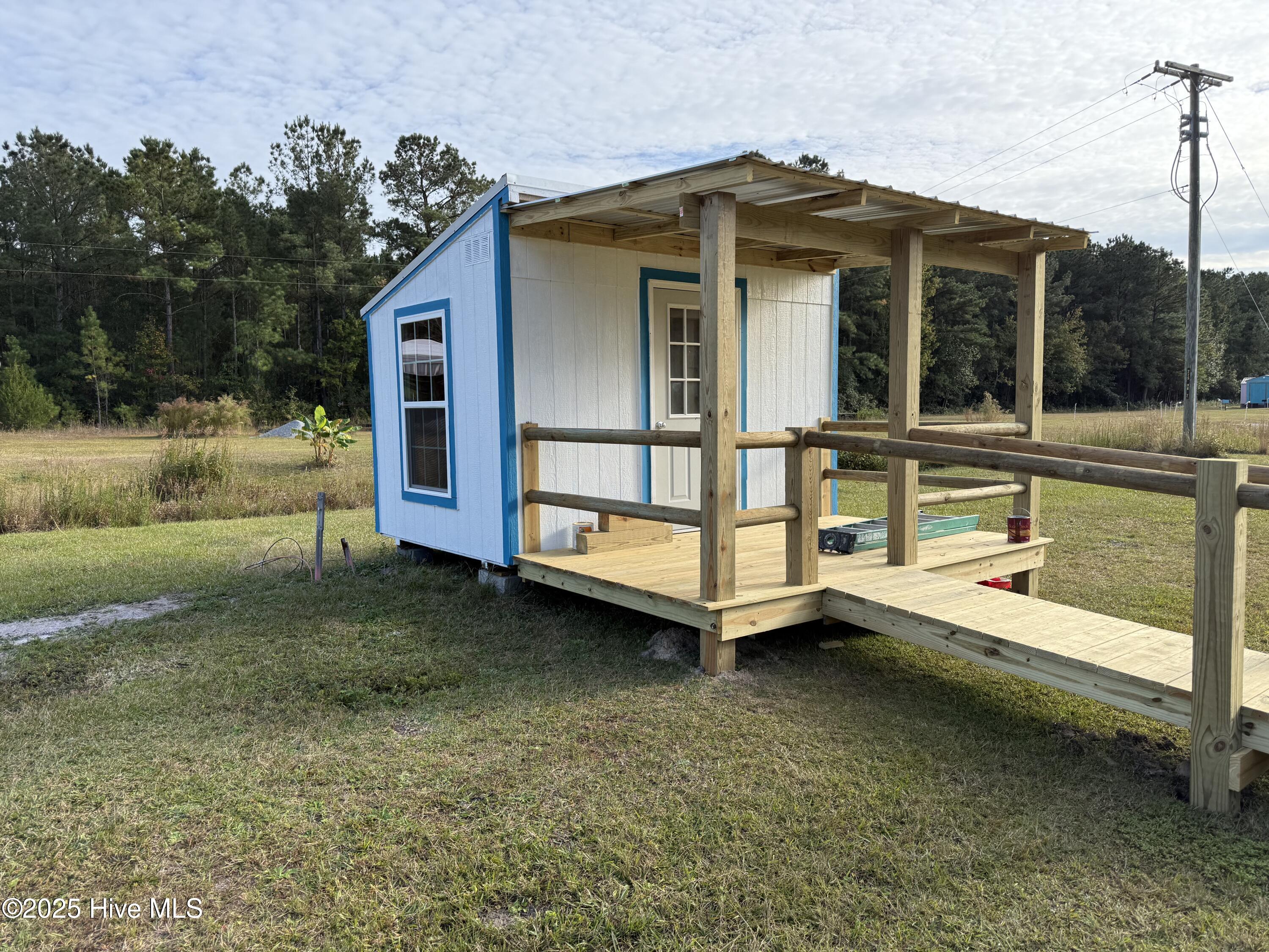 main property photo 74