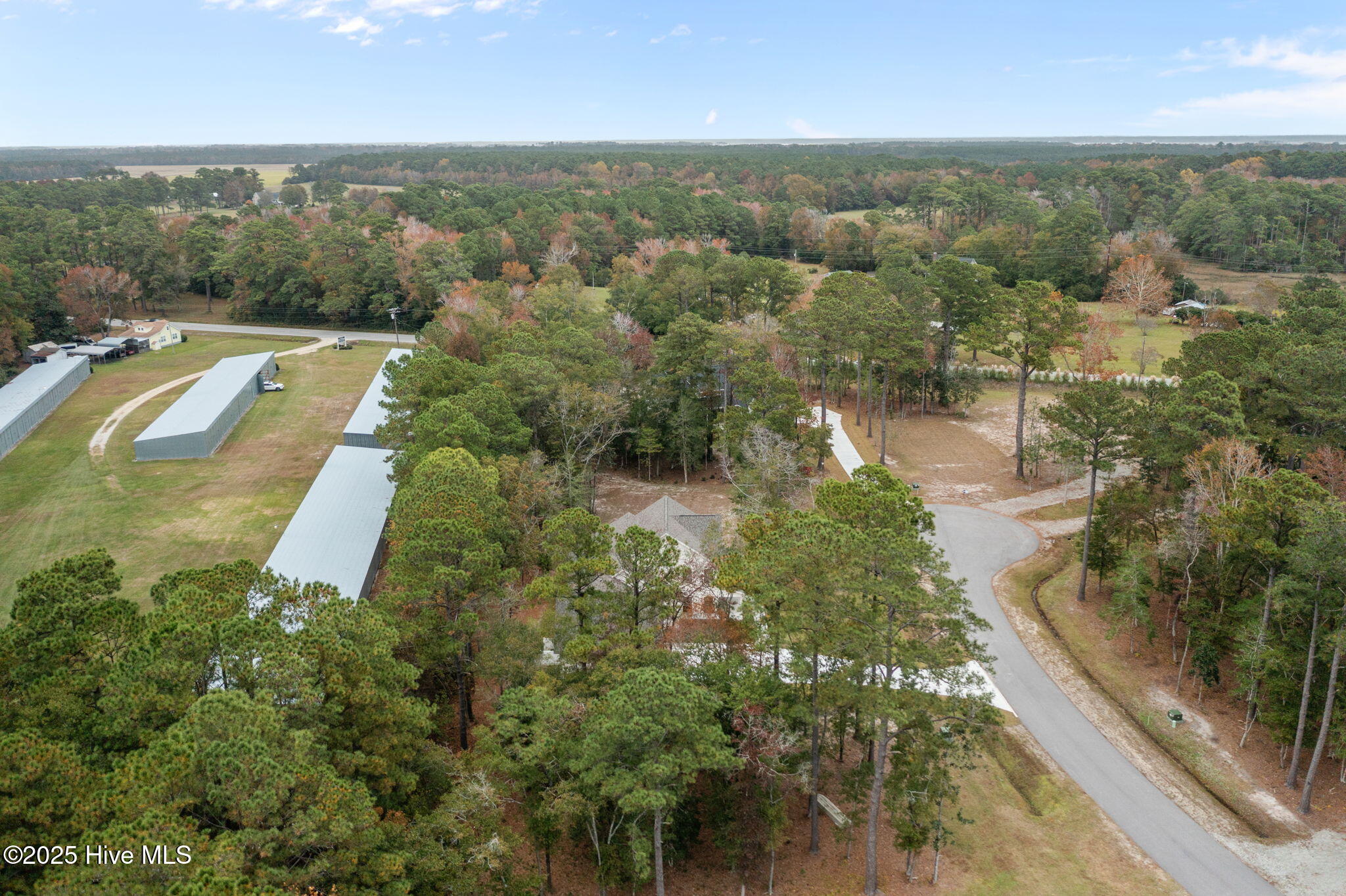 main property photo 60