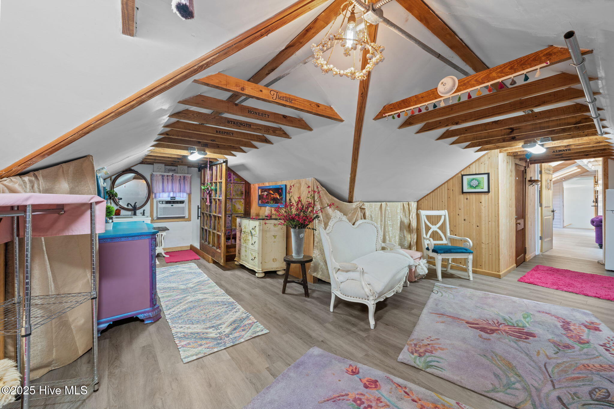 main property photo 59