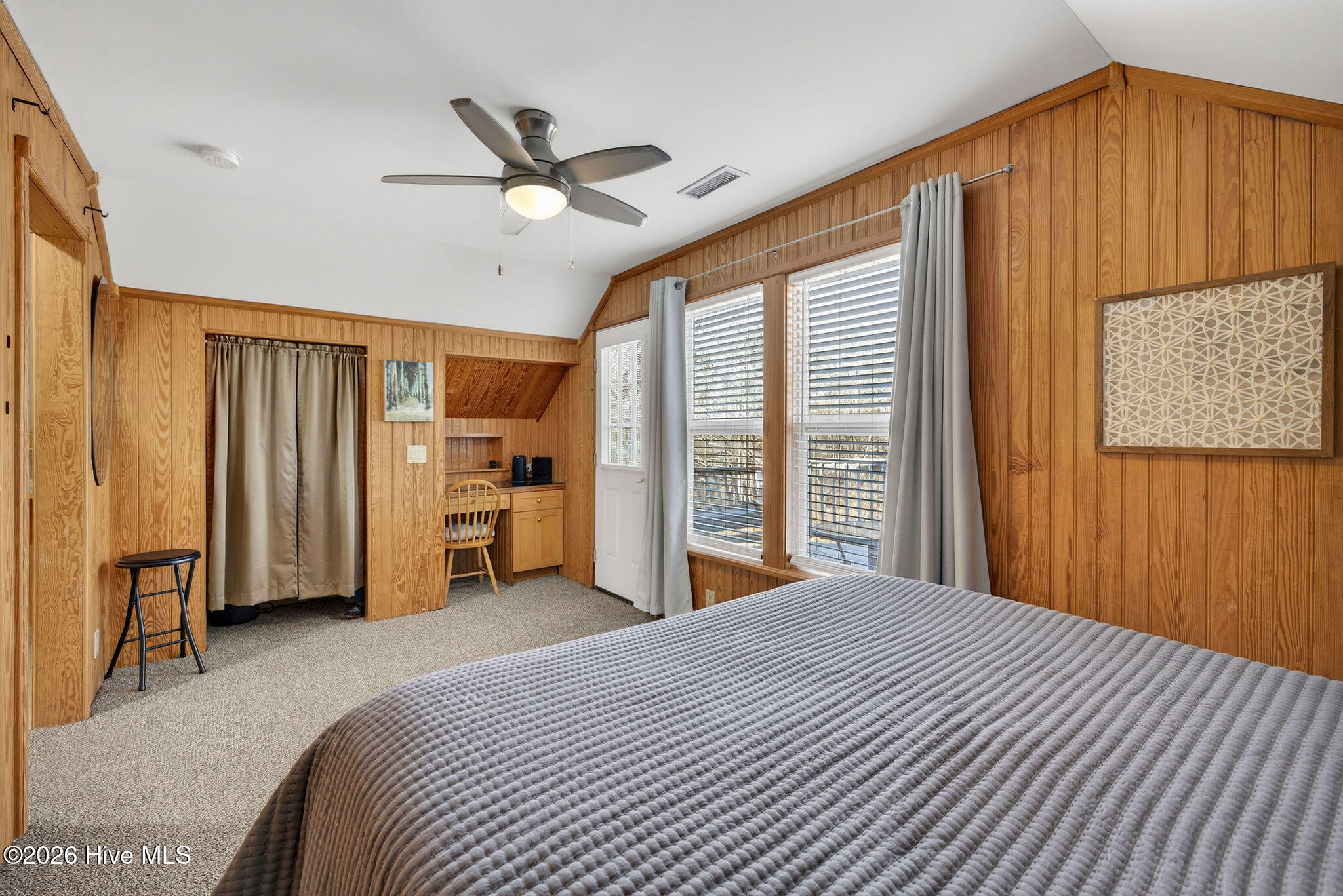 main property photo 70